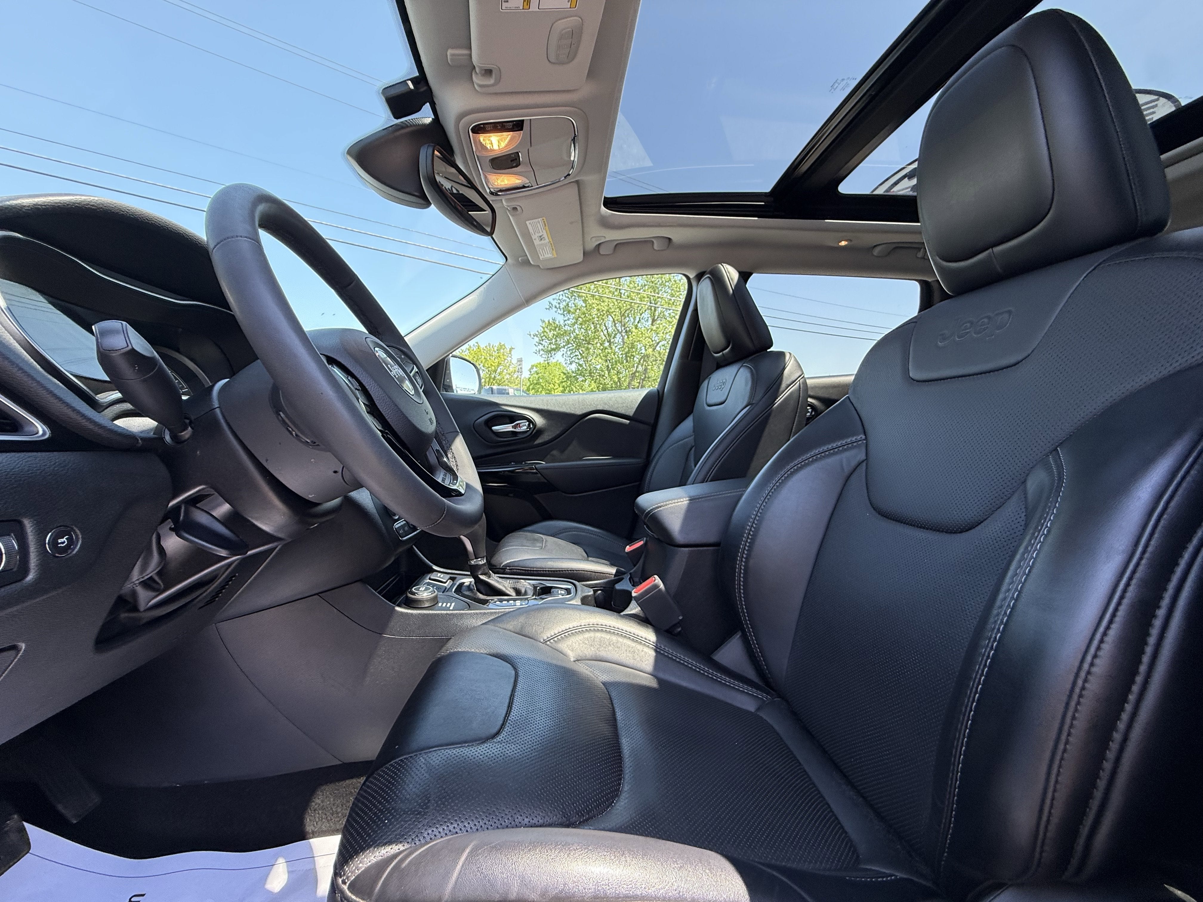 2023 Jeep Cherokee Altitude
