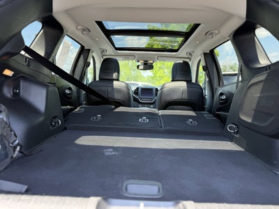 2023 Jeep Cherokee Altitude
