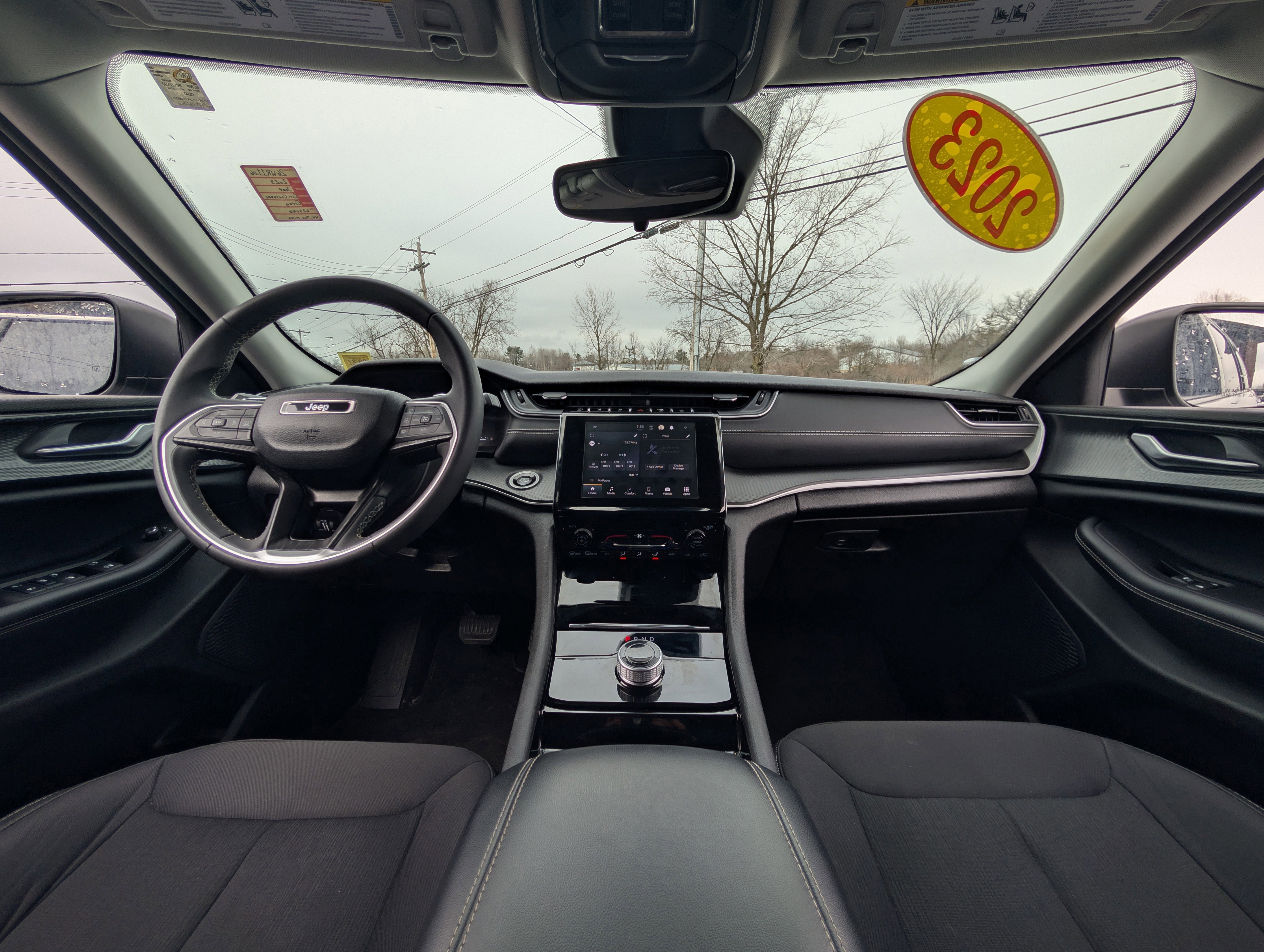 2023 Jeep Grand Cherokee Laredo