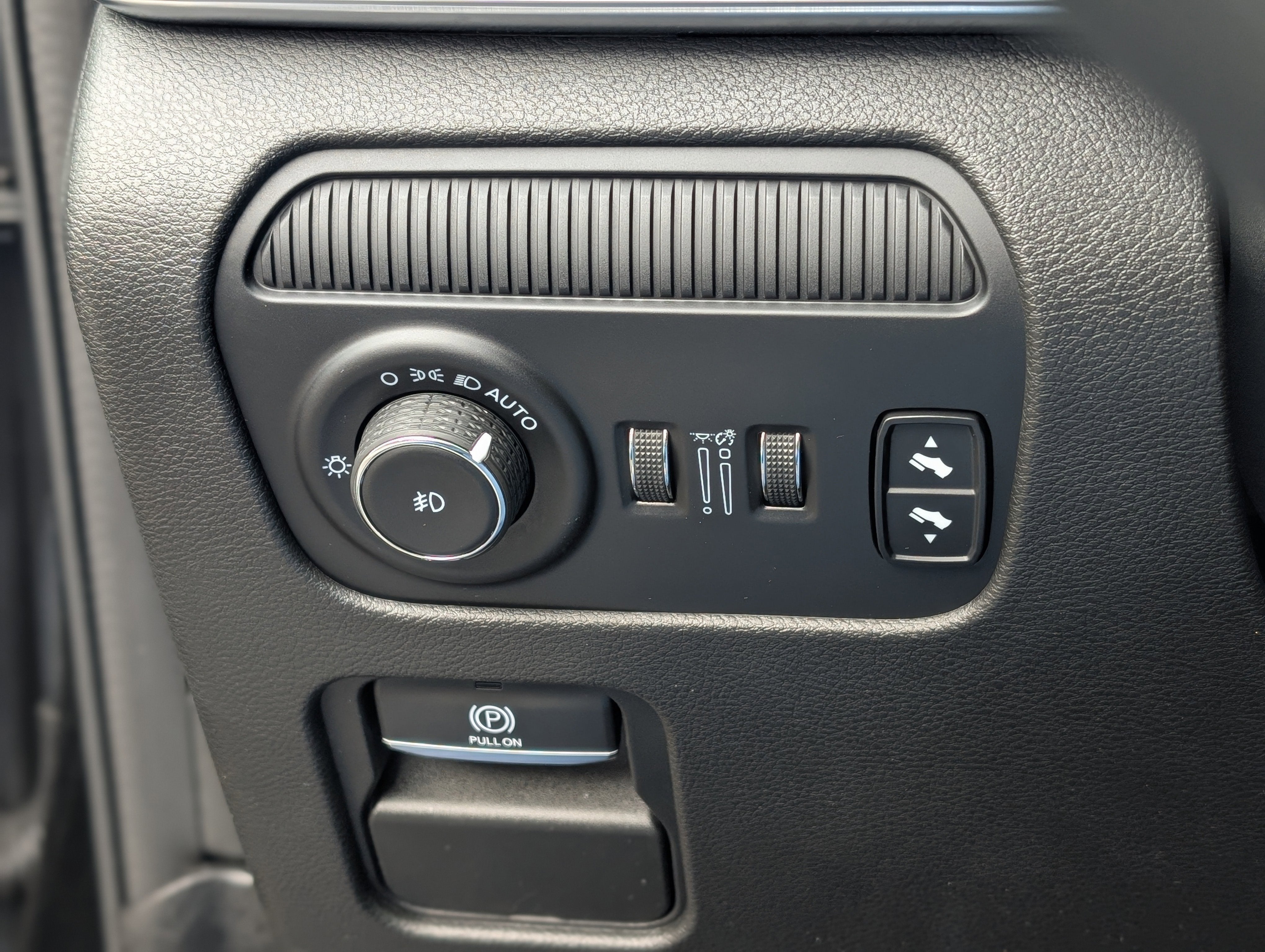 2022 Jeep Grand Wagoneer Series I