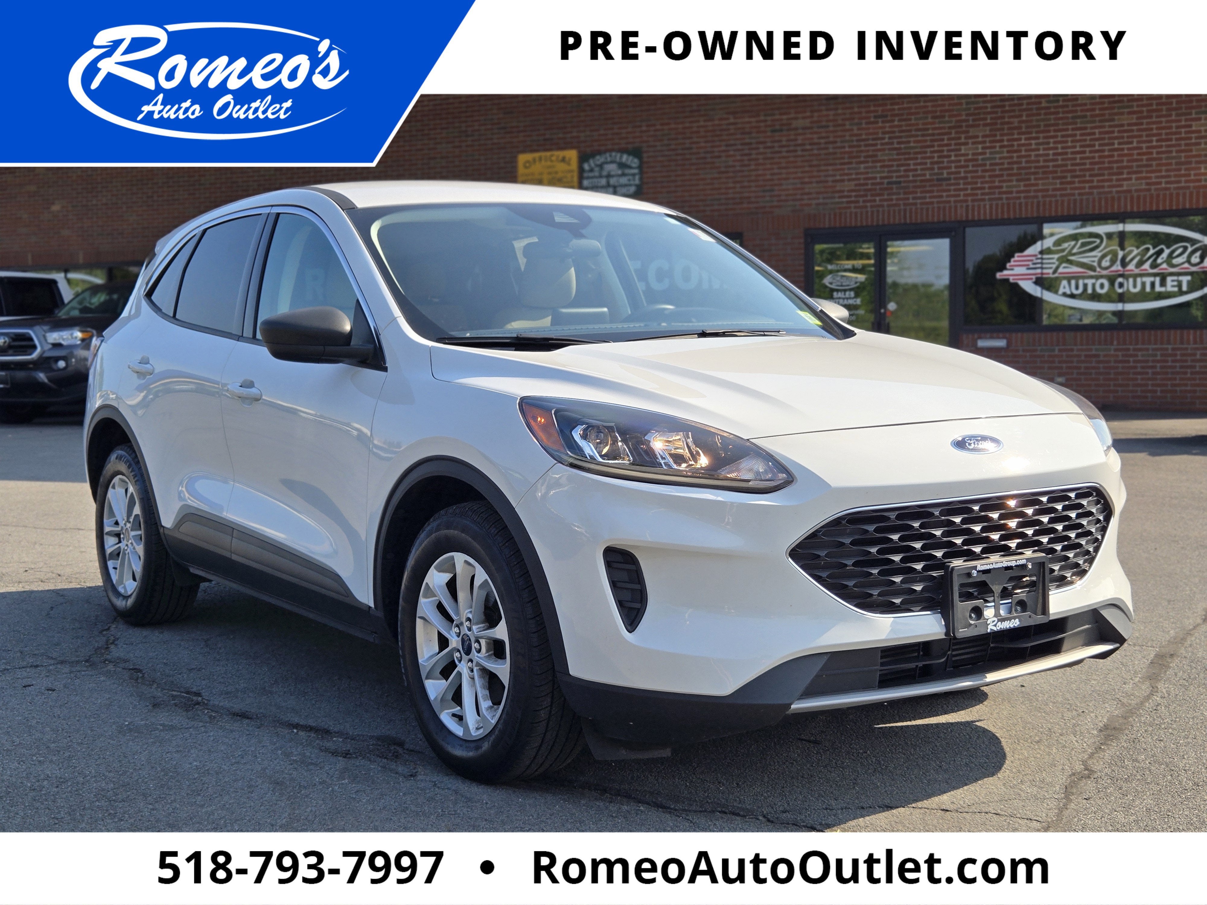 2022 Ford Escape SE