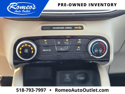 2022 Ford Escape SE