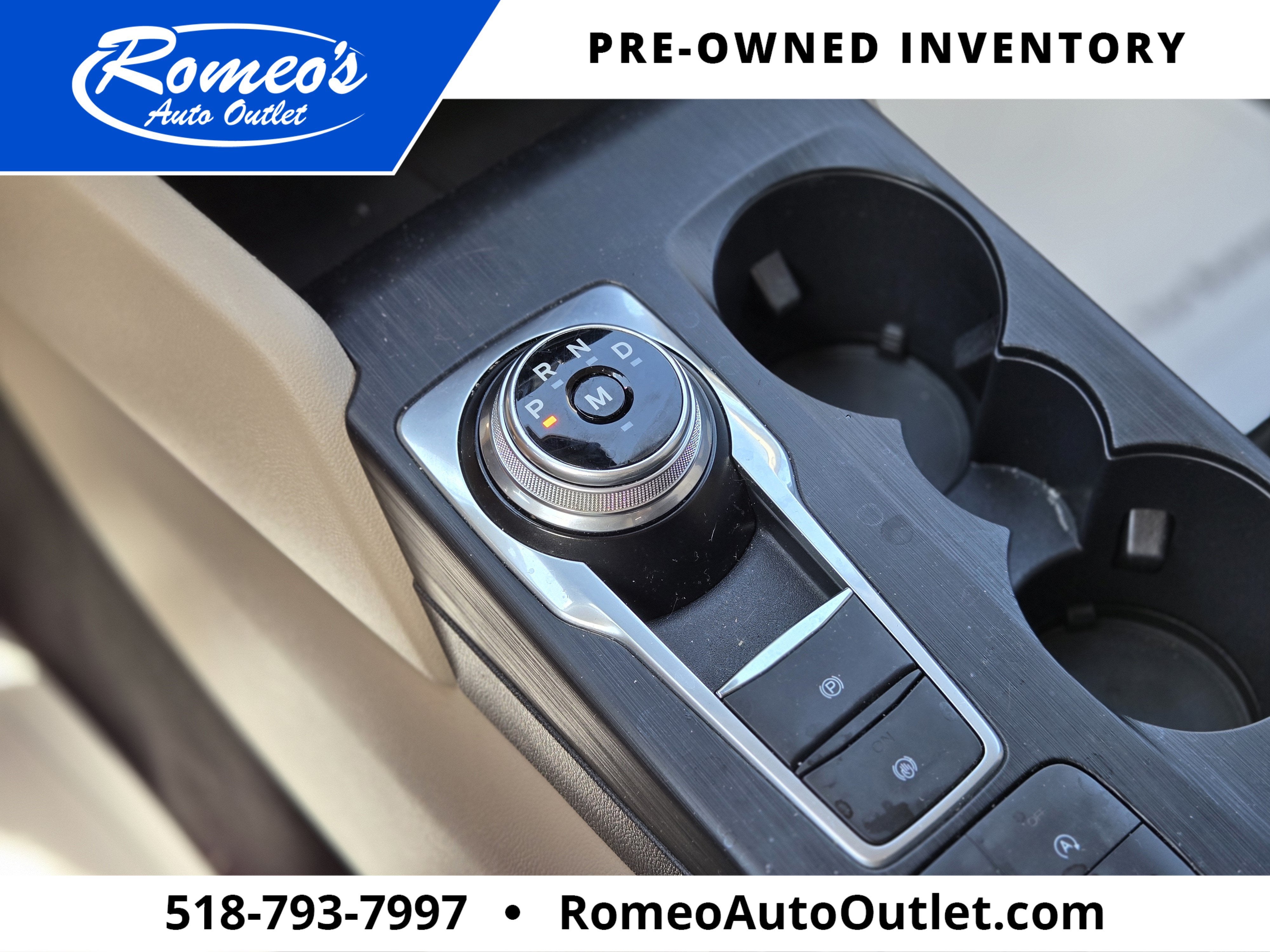 2020 Ford Escape SEL