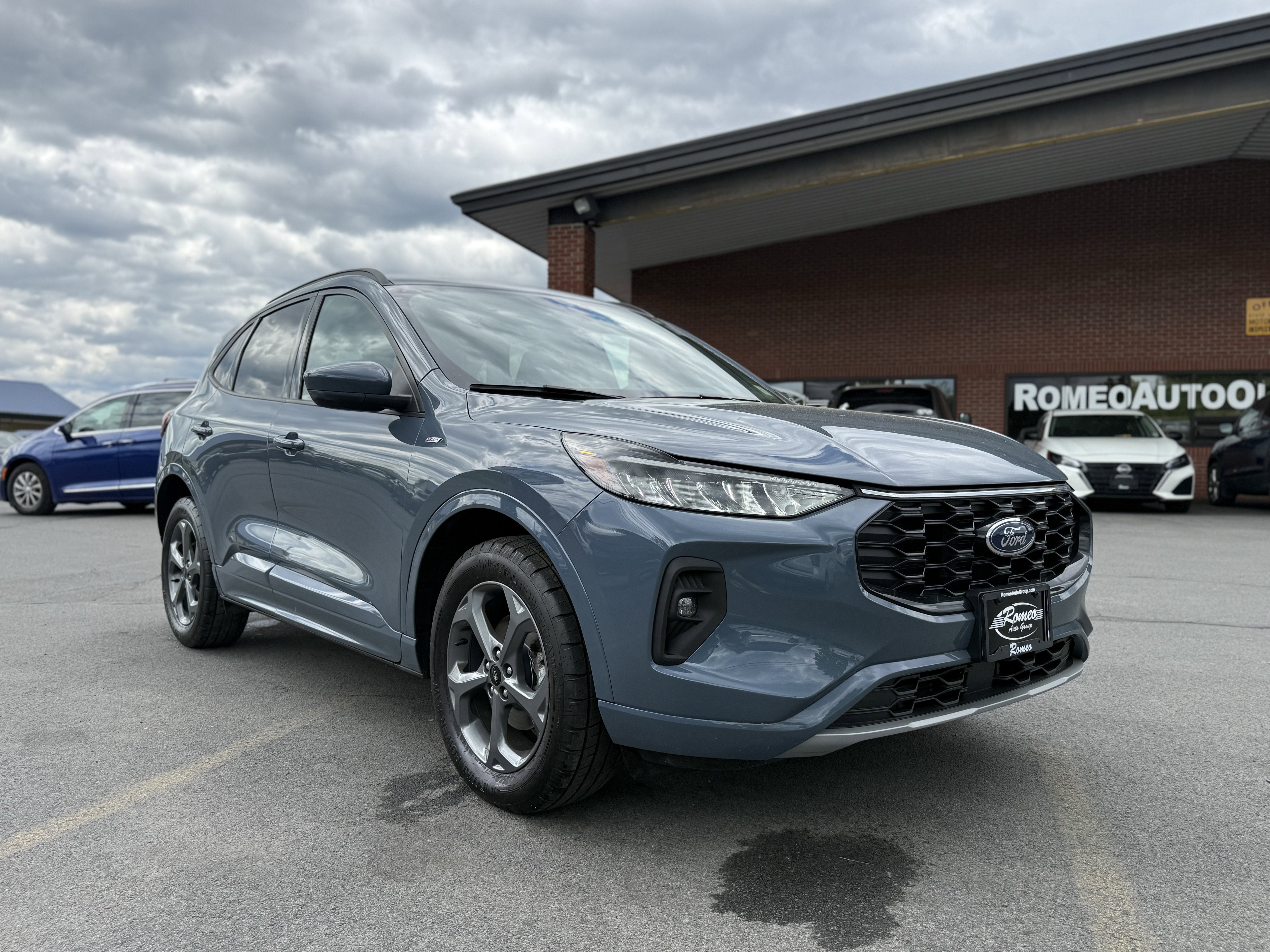 2023 Ford Escape ST-Line Select