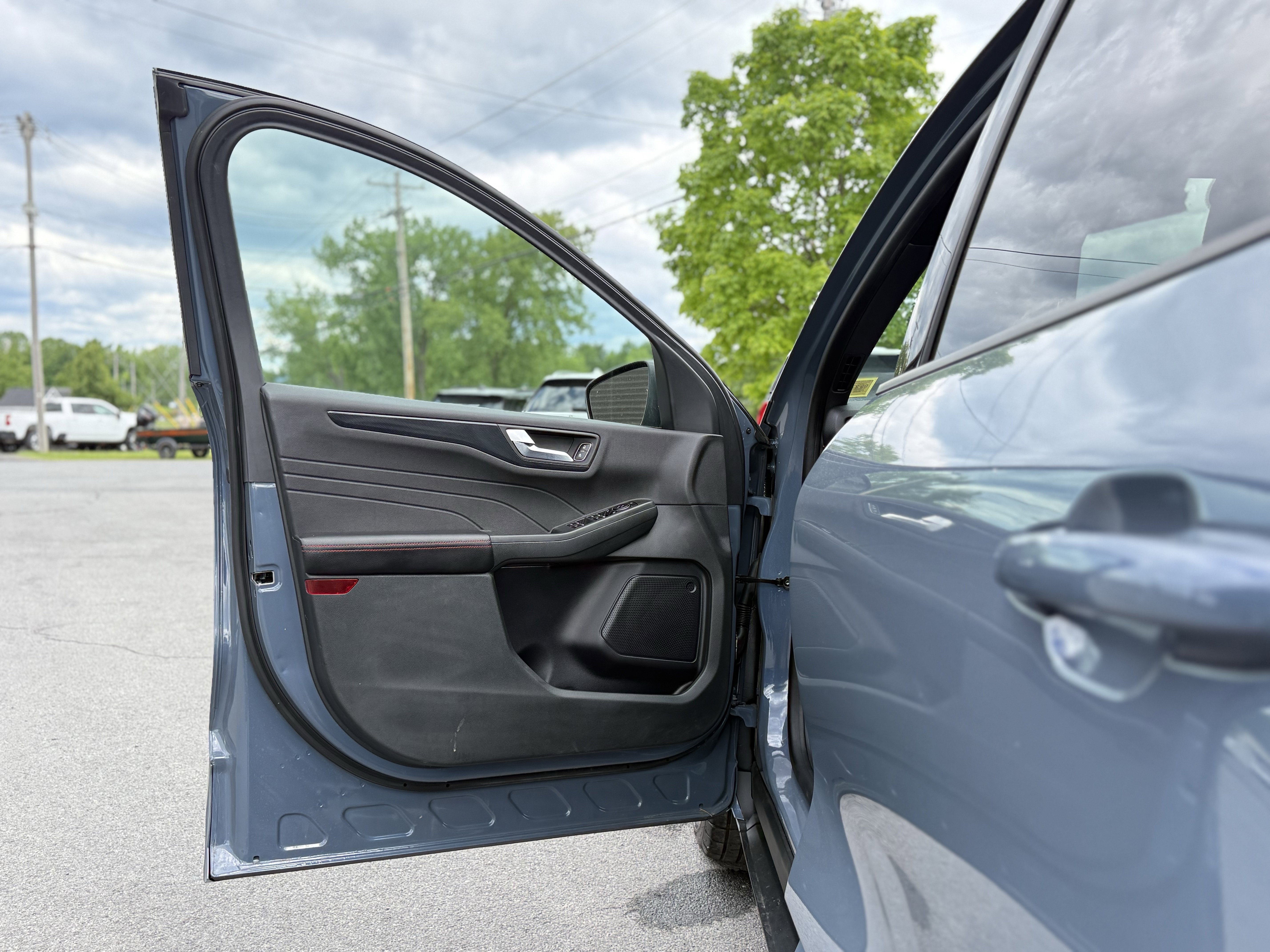 2023 Ford Escape ST-Line Select