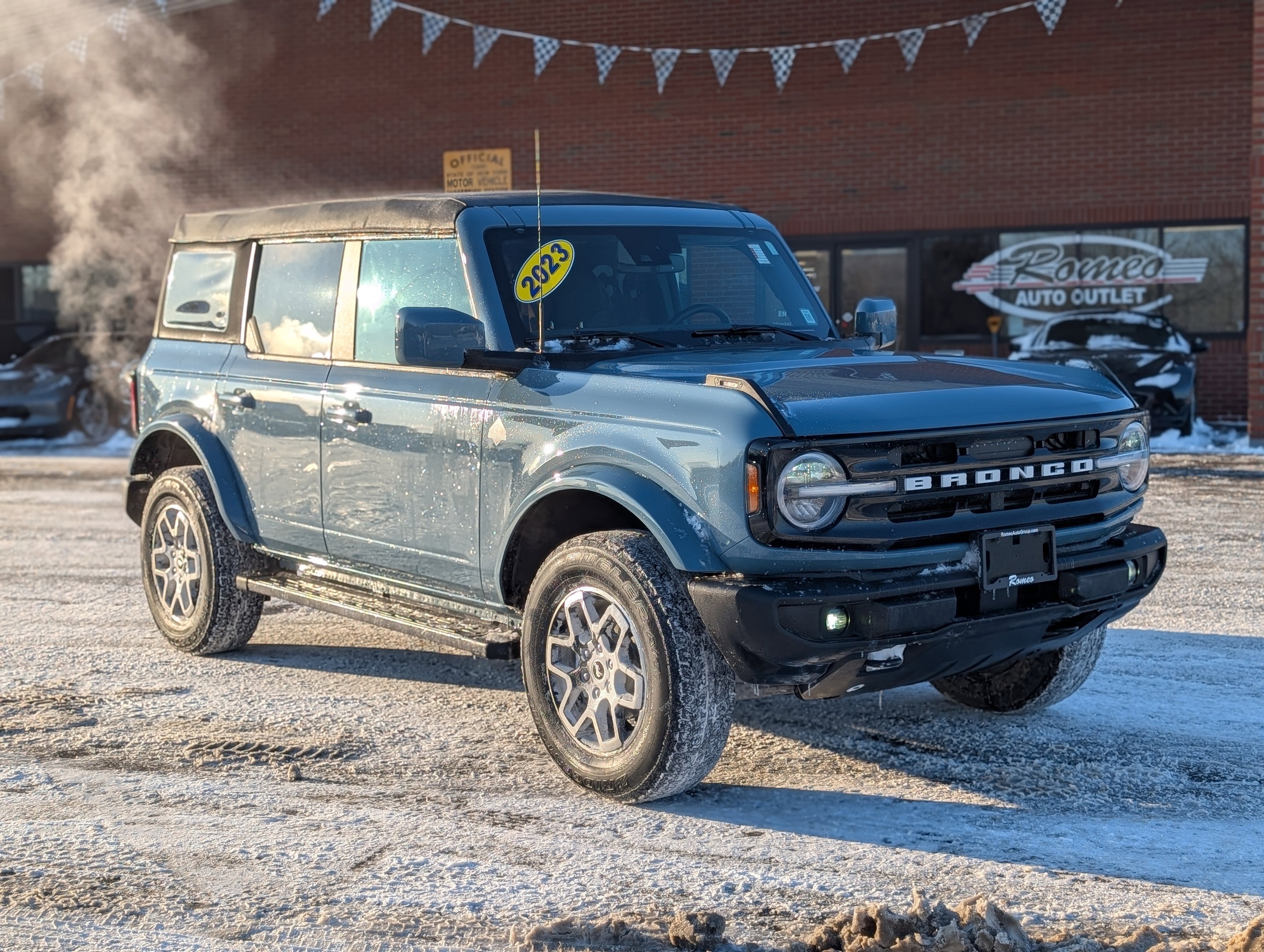 2023 Ford Bronco Outer Banks