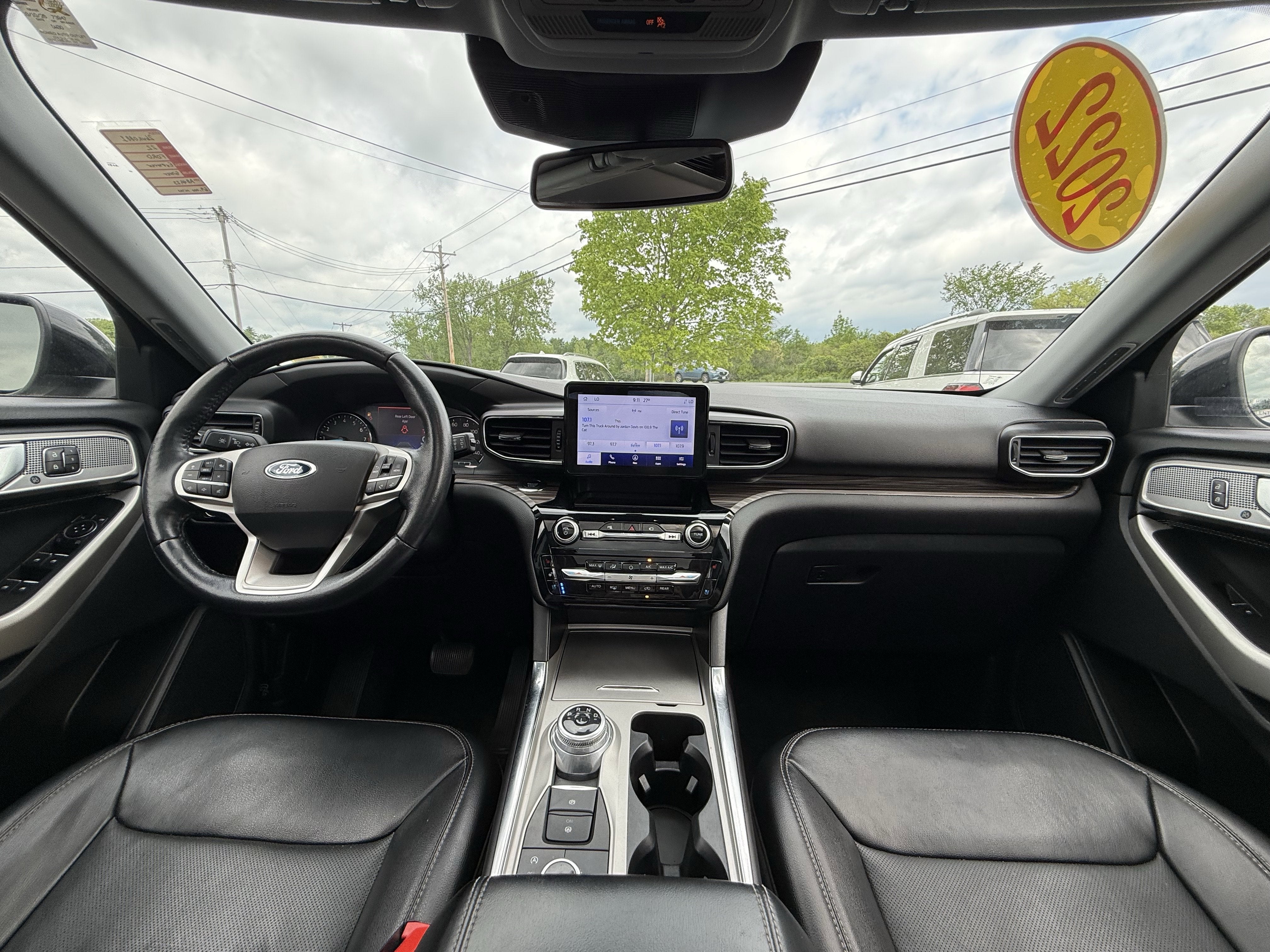 2022 Ford Explorer Limited 4WD's photo