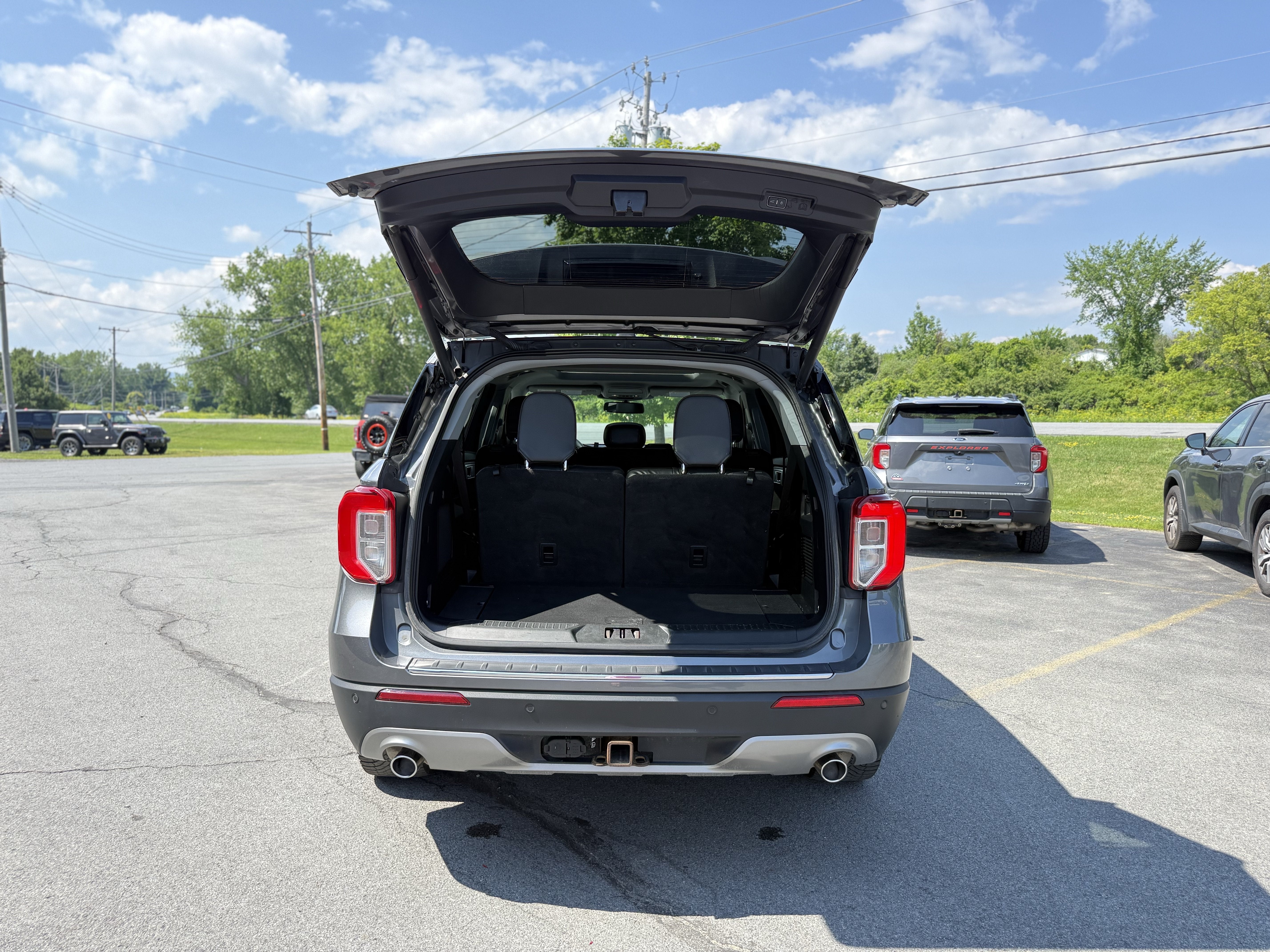 2022 Ford Explorer Limited