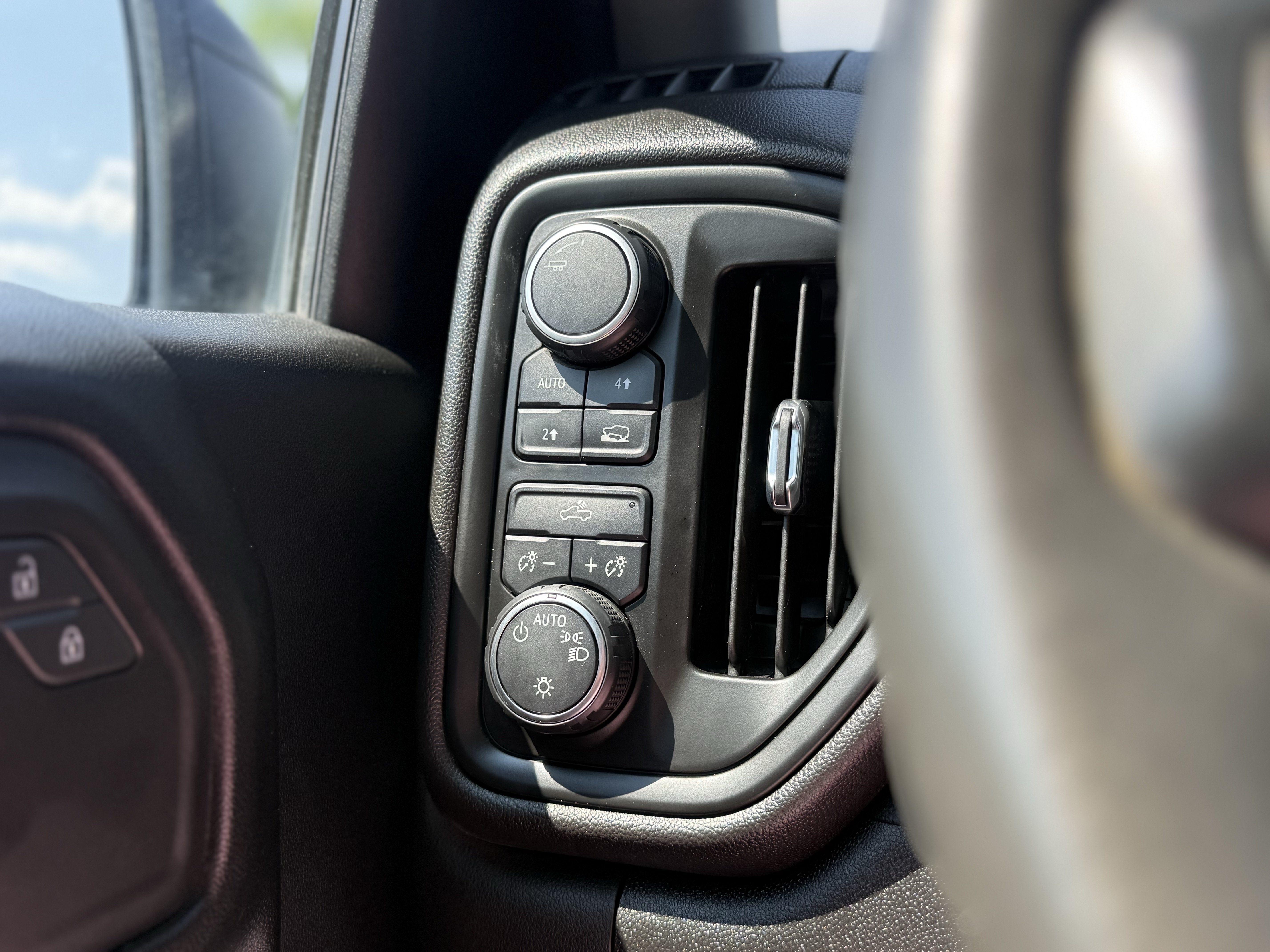 2022 Chevrolet Silverado 1500 WT