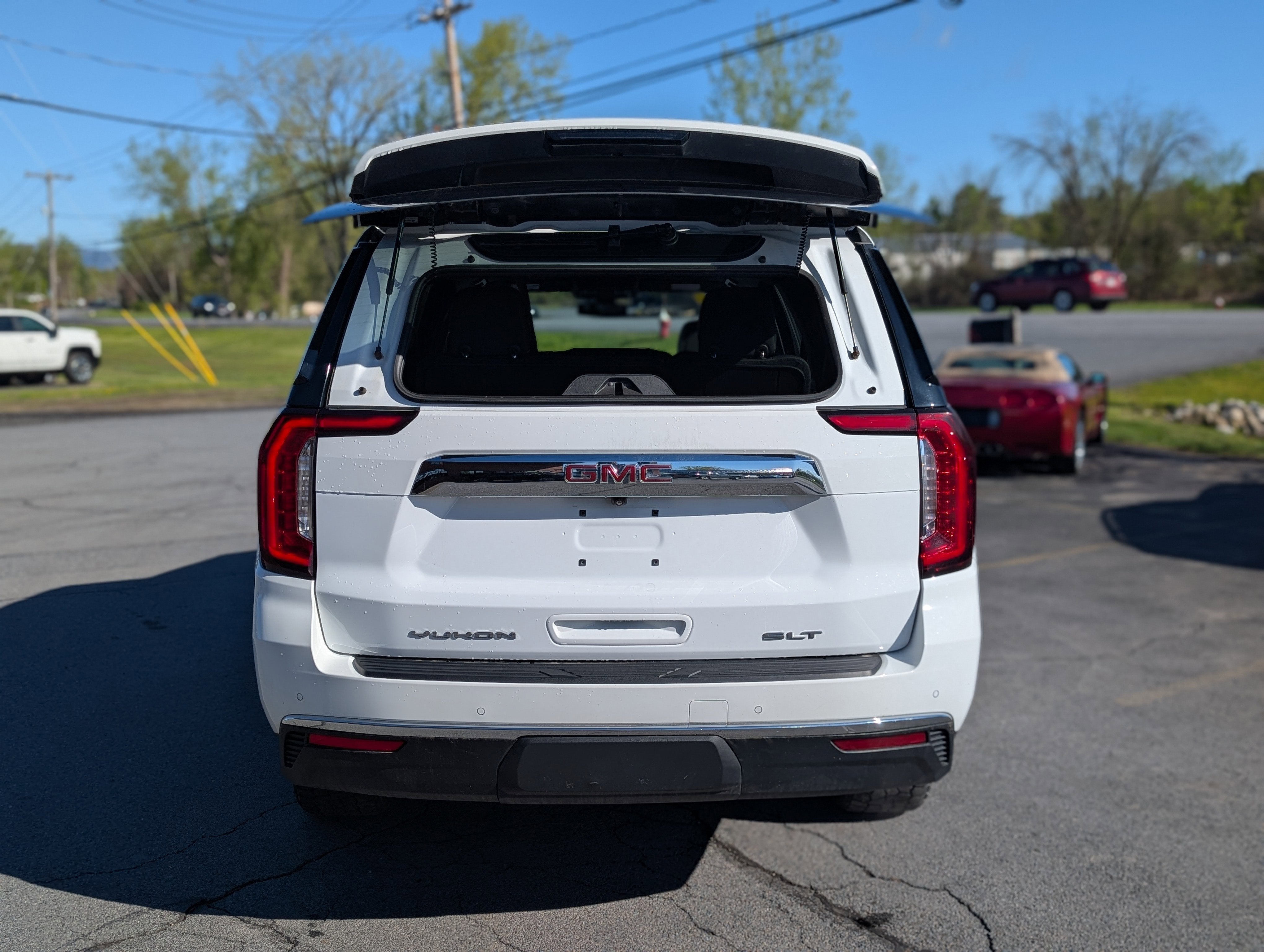 2022 GMC Yukon XL SLT