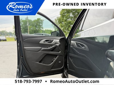 2021 Chevrolet Traverse LT Leather
