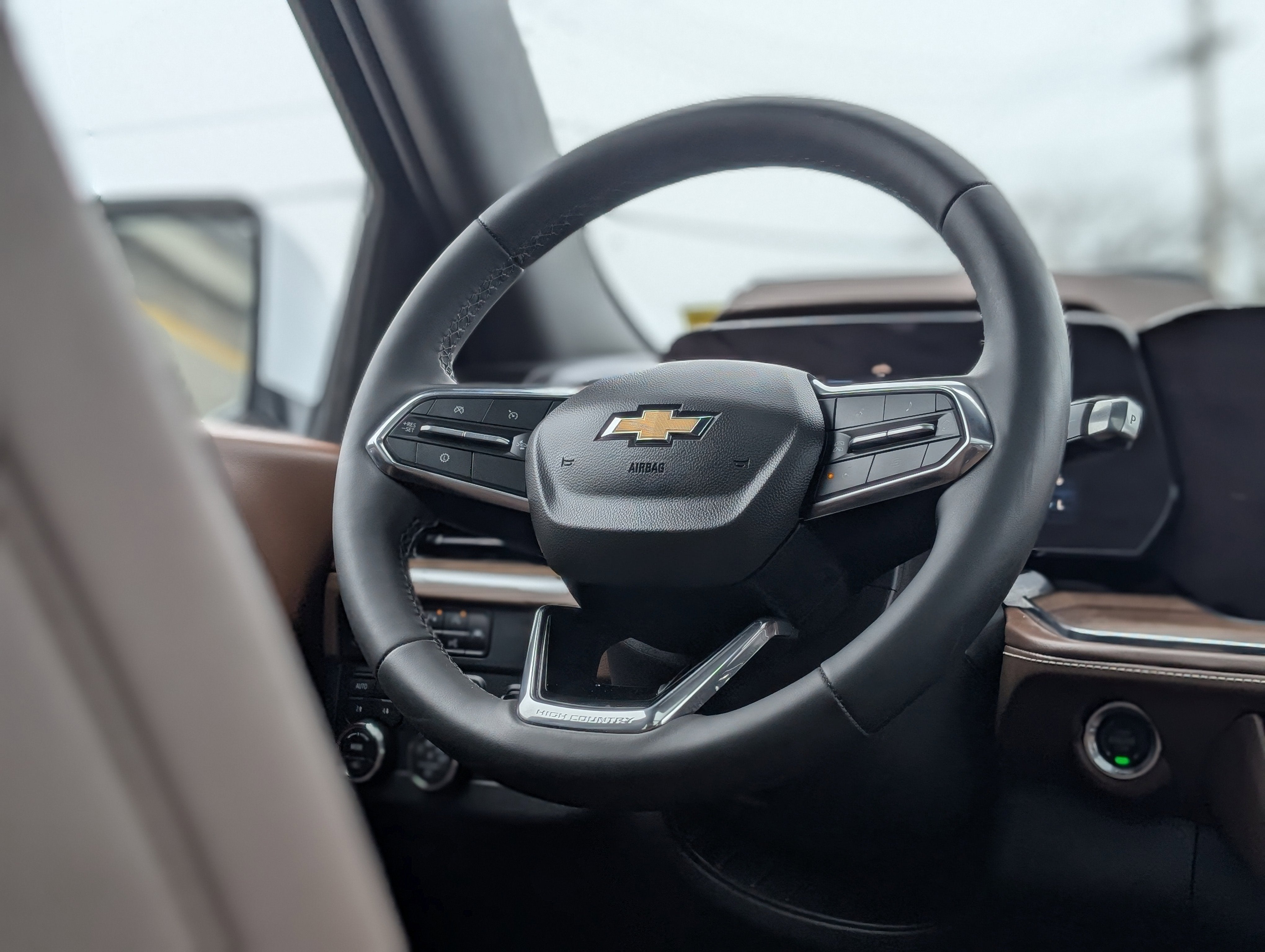 2025 Chevrolet Suburban High Country