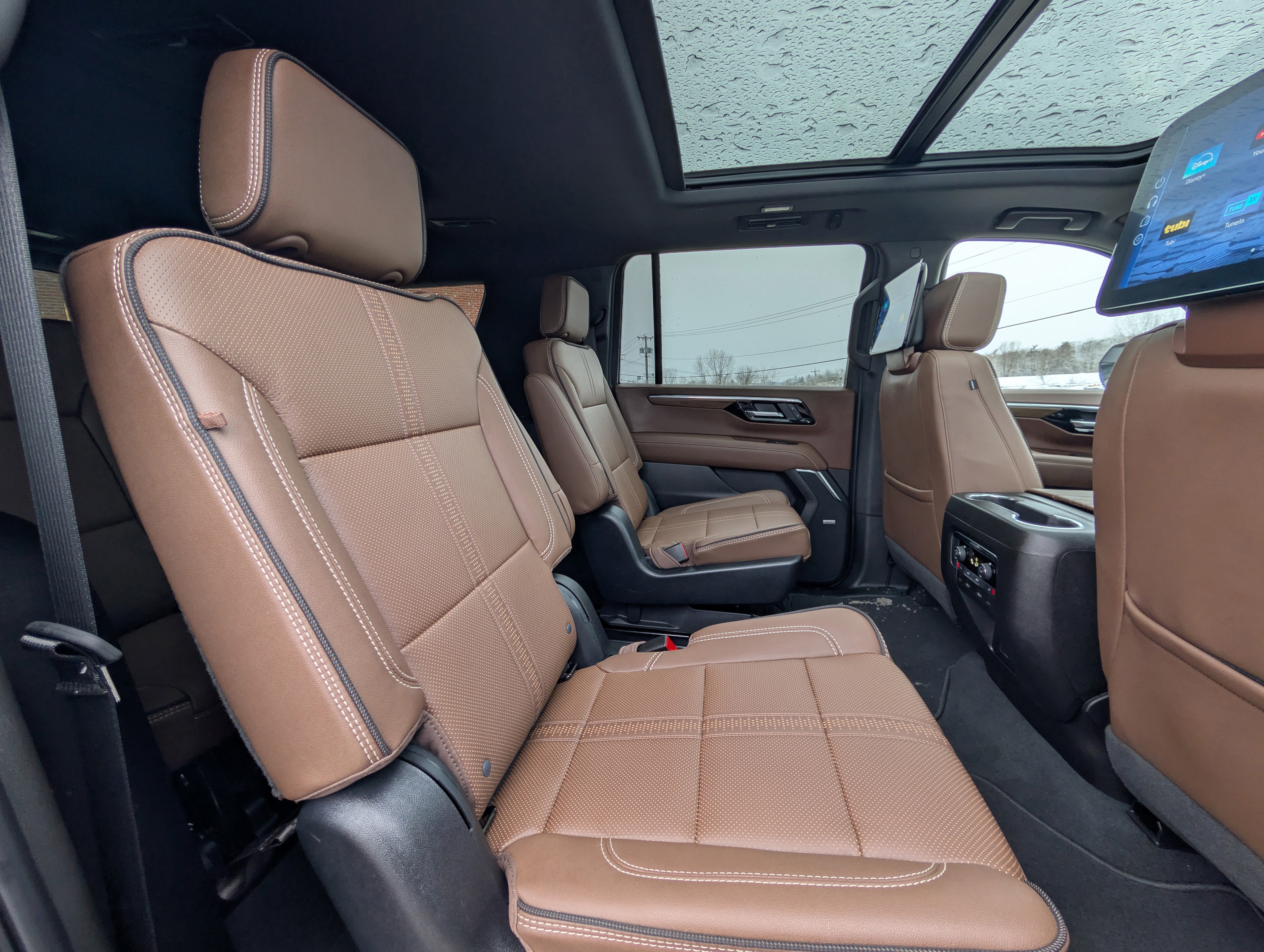 2025 Chevrolet Suburban High Country