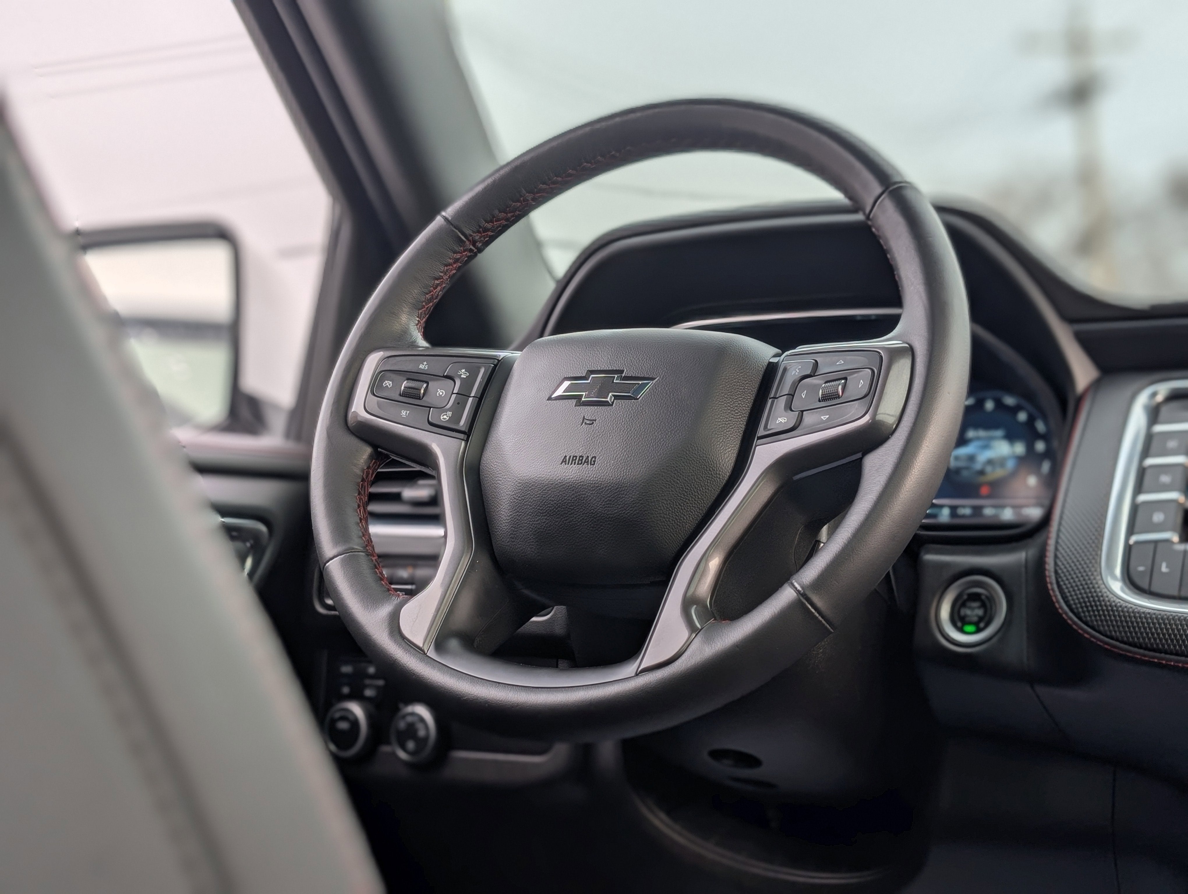 2022 Chevrolet Suburban RST