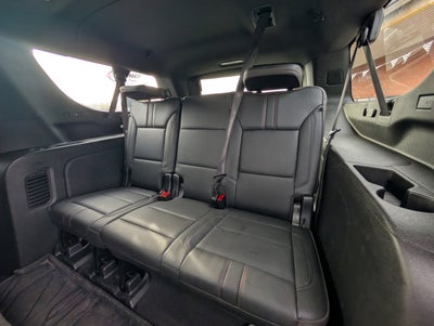 2022 Chevrolet Suburban RST