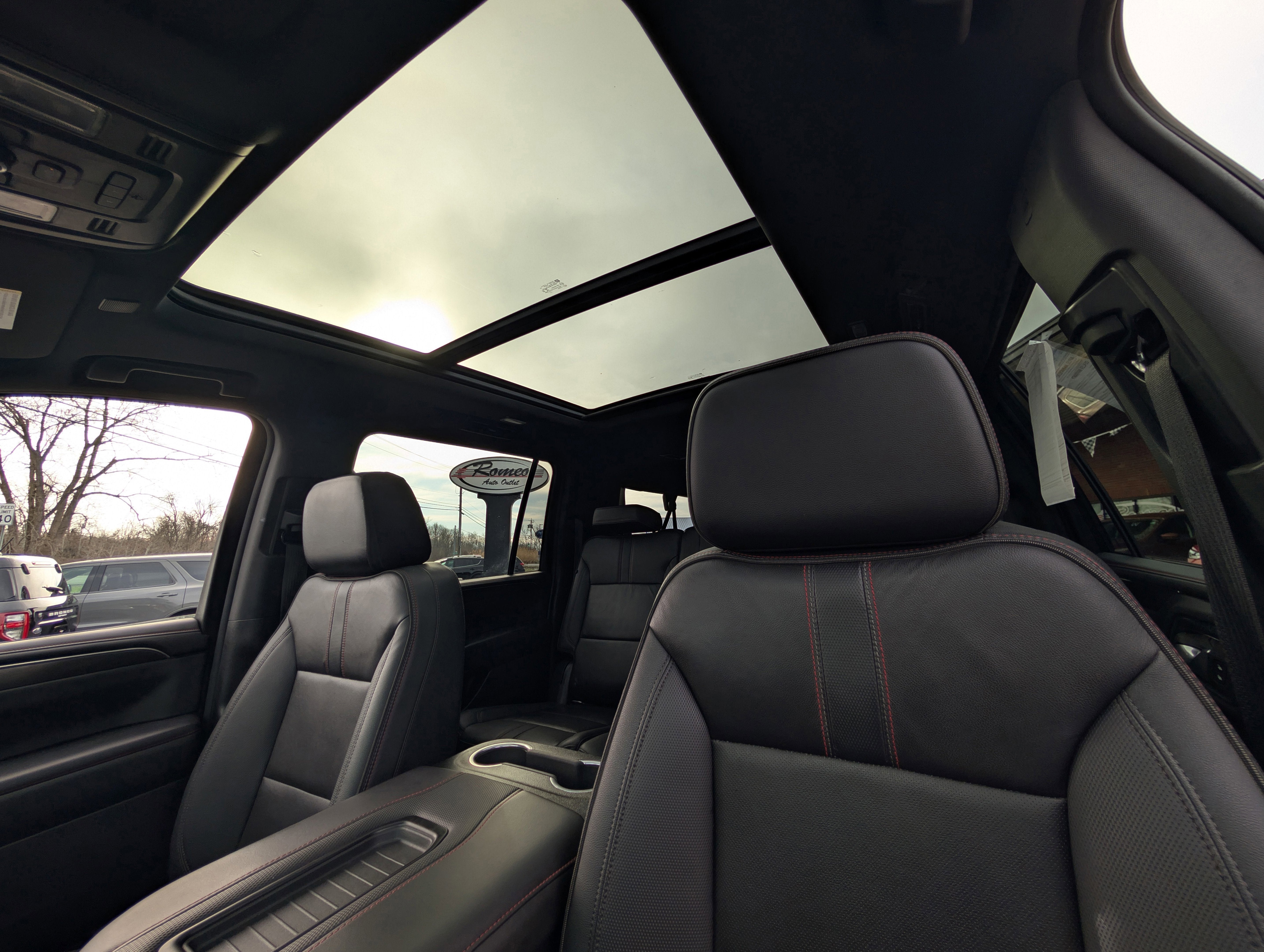 2022 Chevrolet Suburban RST