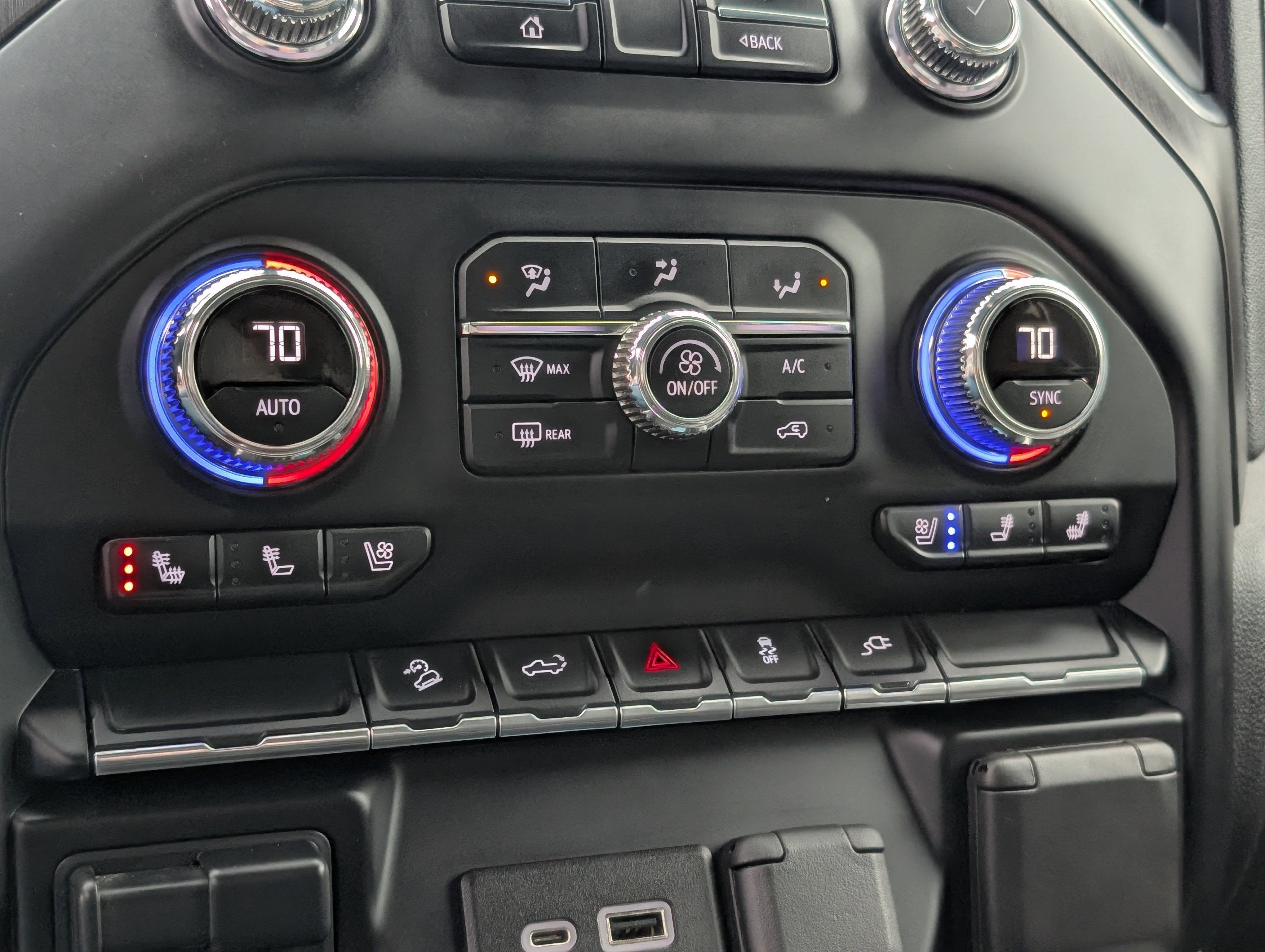 2022 GMC Sierra 2500HD AT4