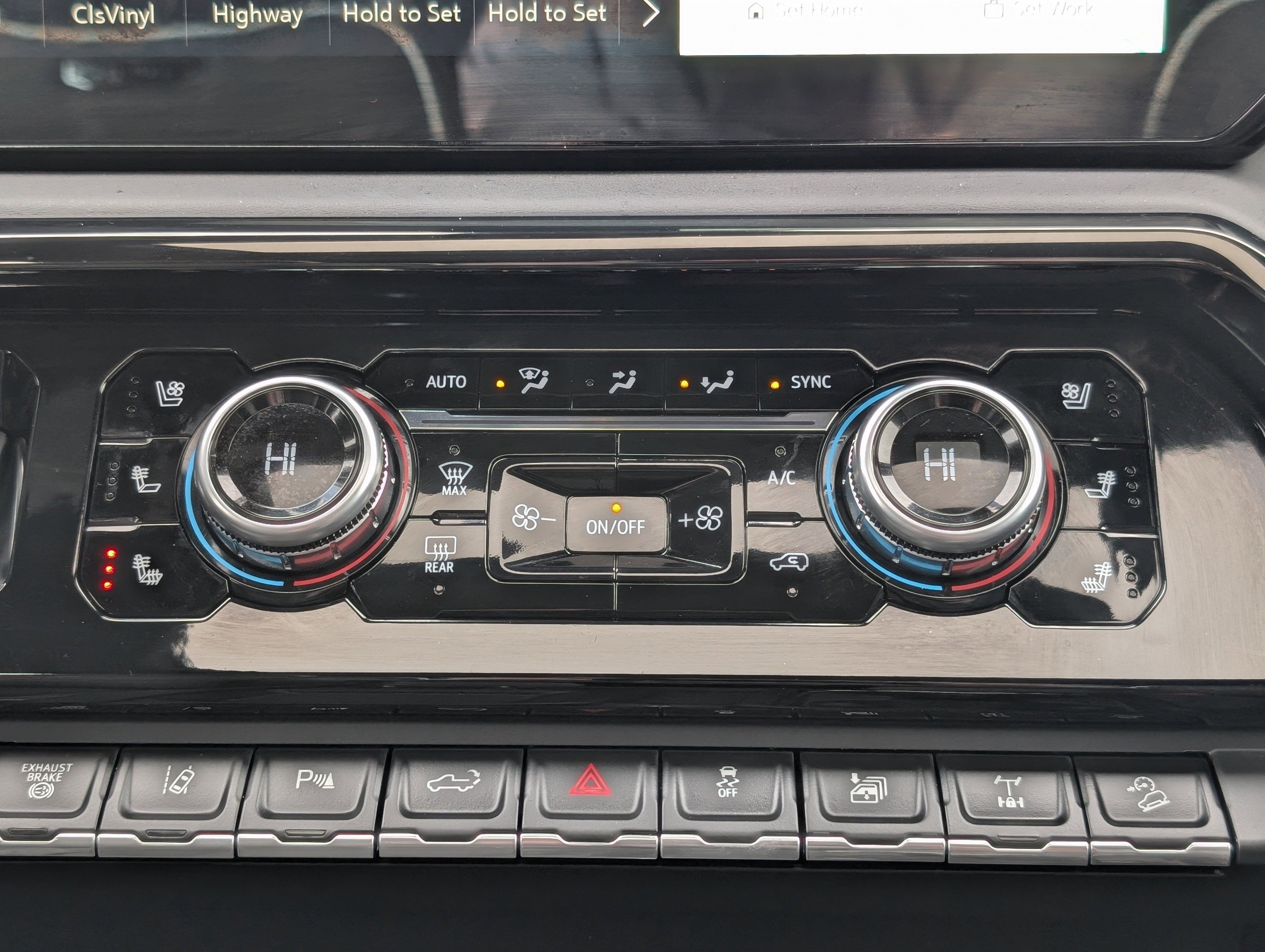 2024 GMC Sierra 2500HD AT4X