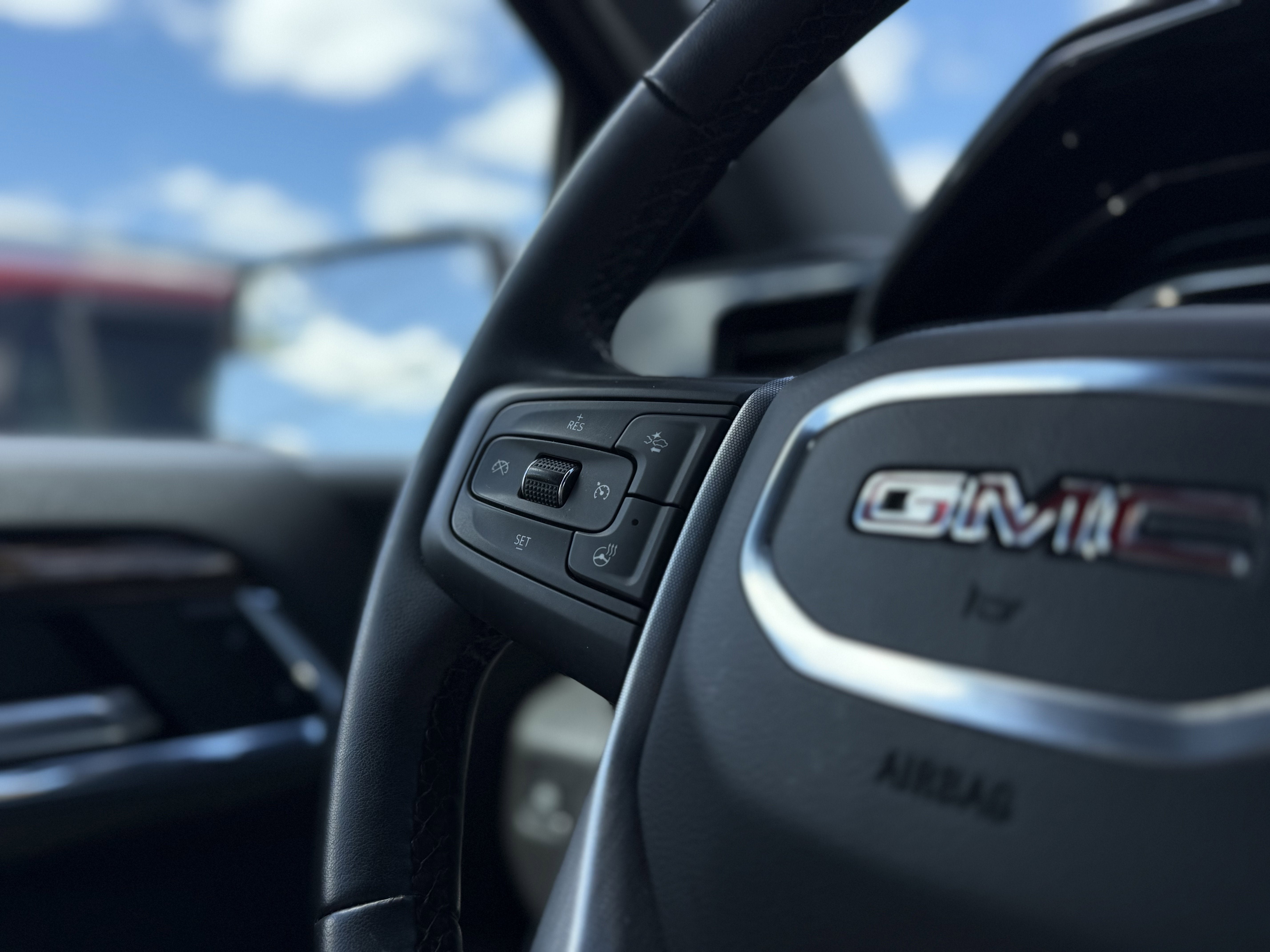 2023 GMC Sierra 1500 SLE