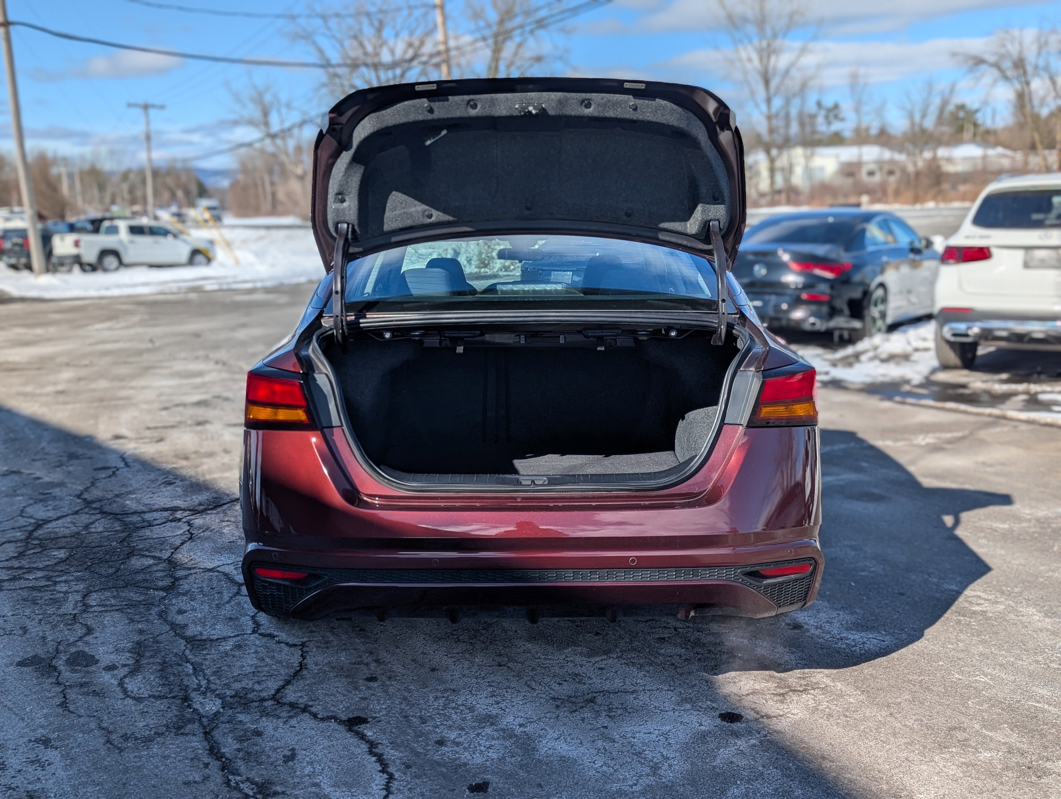 2023 Nissan Altima 2.5 SV