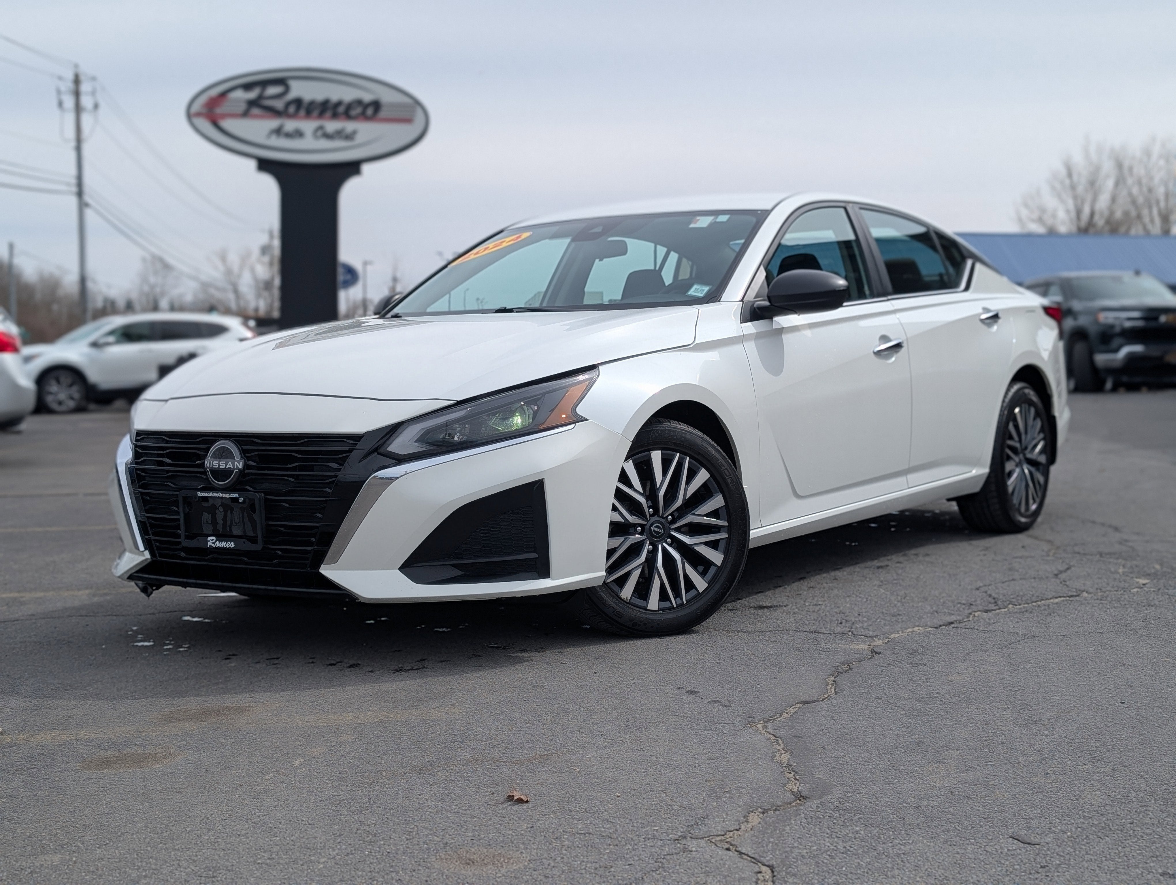 2024 Nissan Altima 2.5 SV