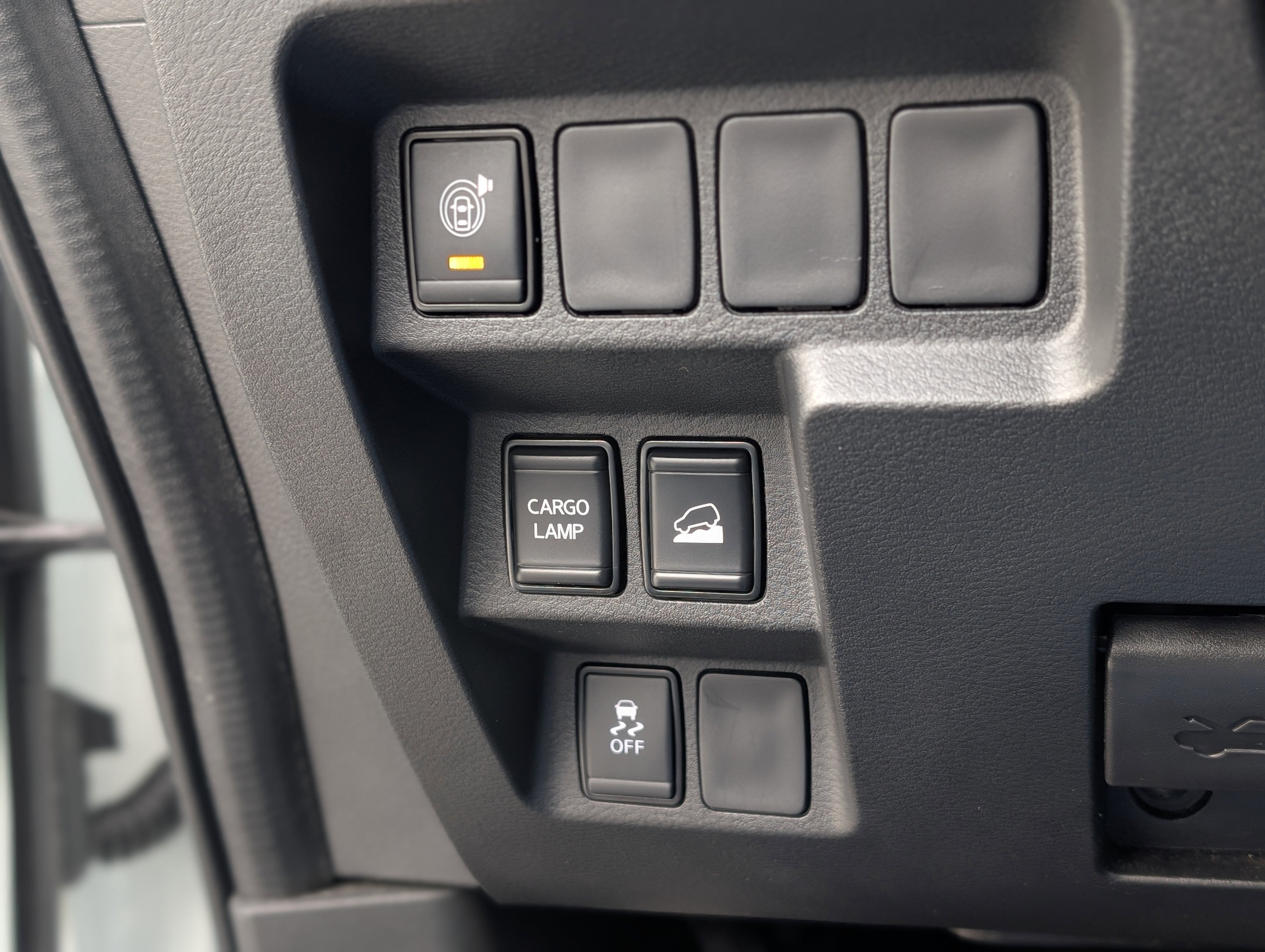 2023 Nissan Frontier S