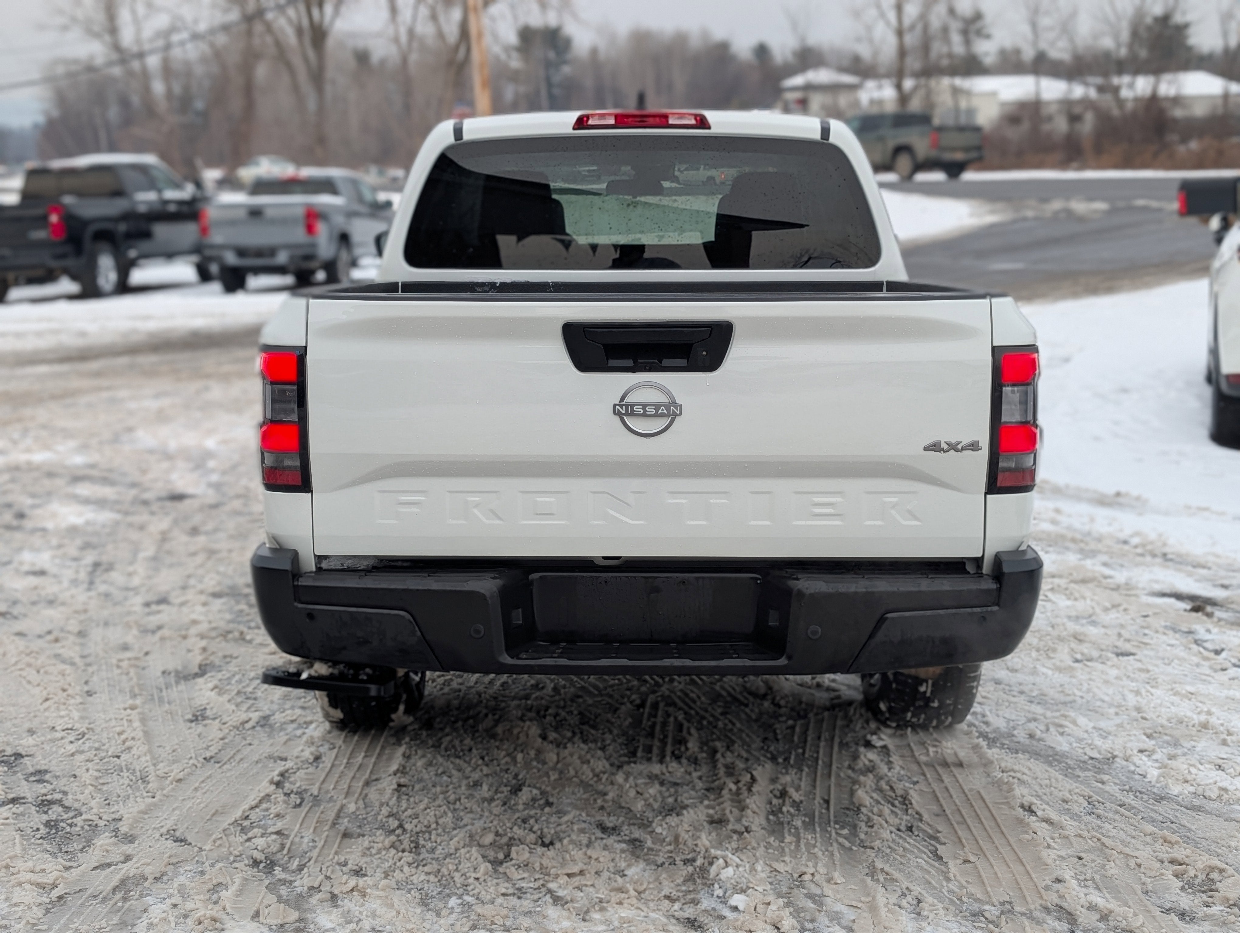 2023 Nissan Frontier S