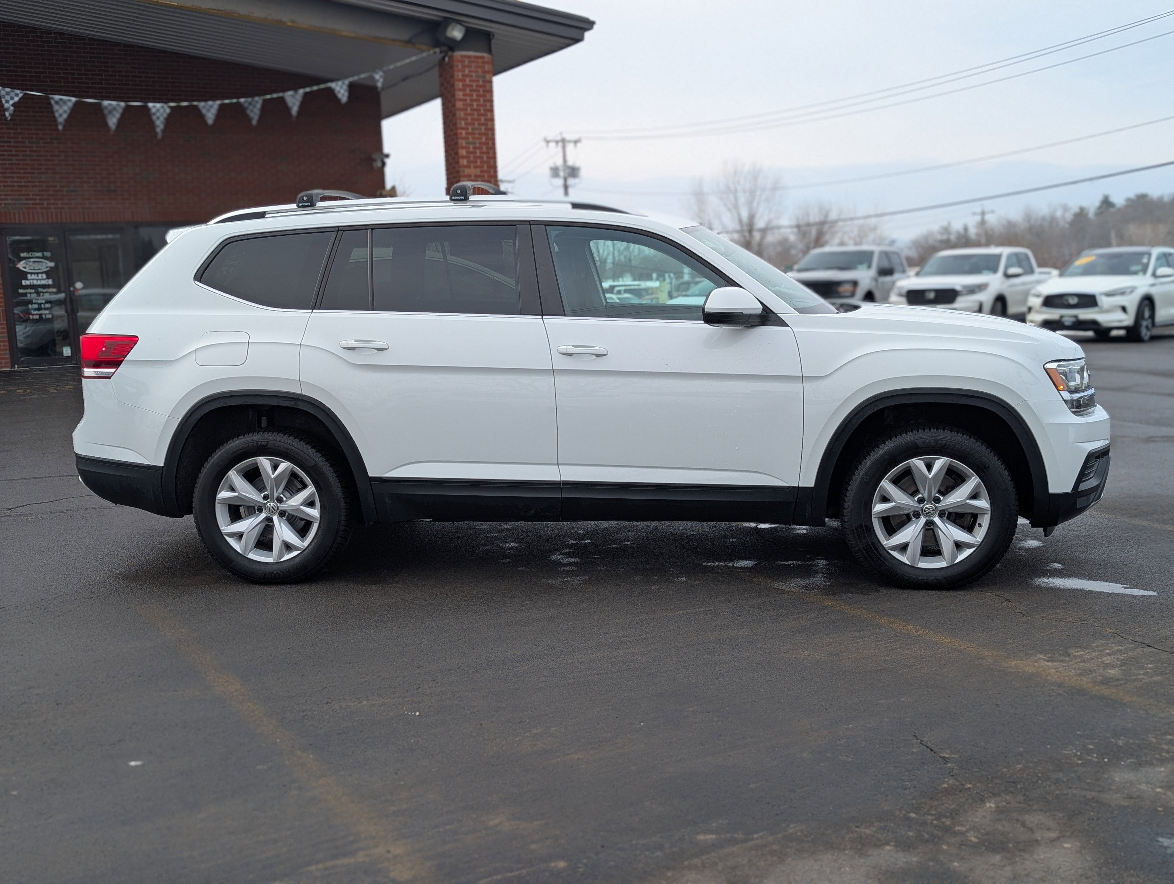 2019 Volkswagen Atlas S 4Motion