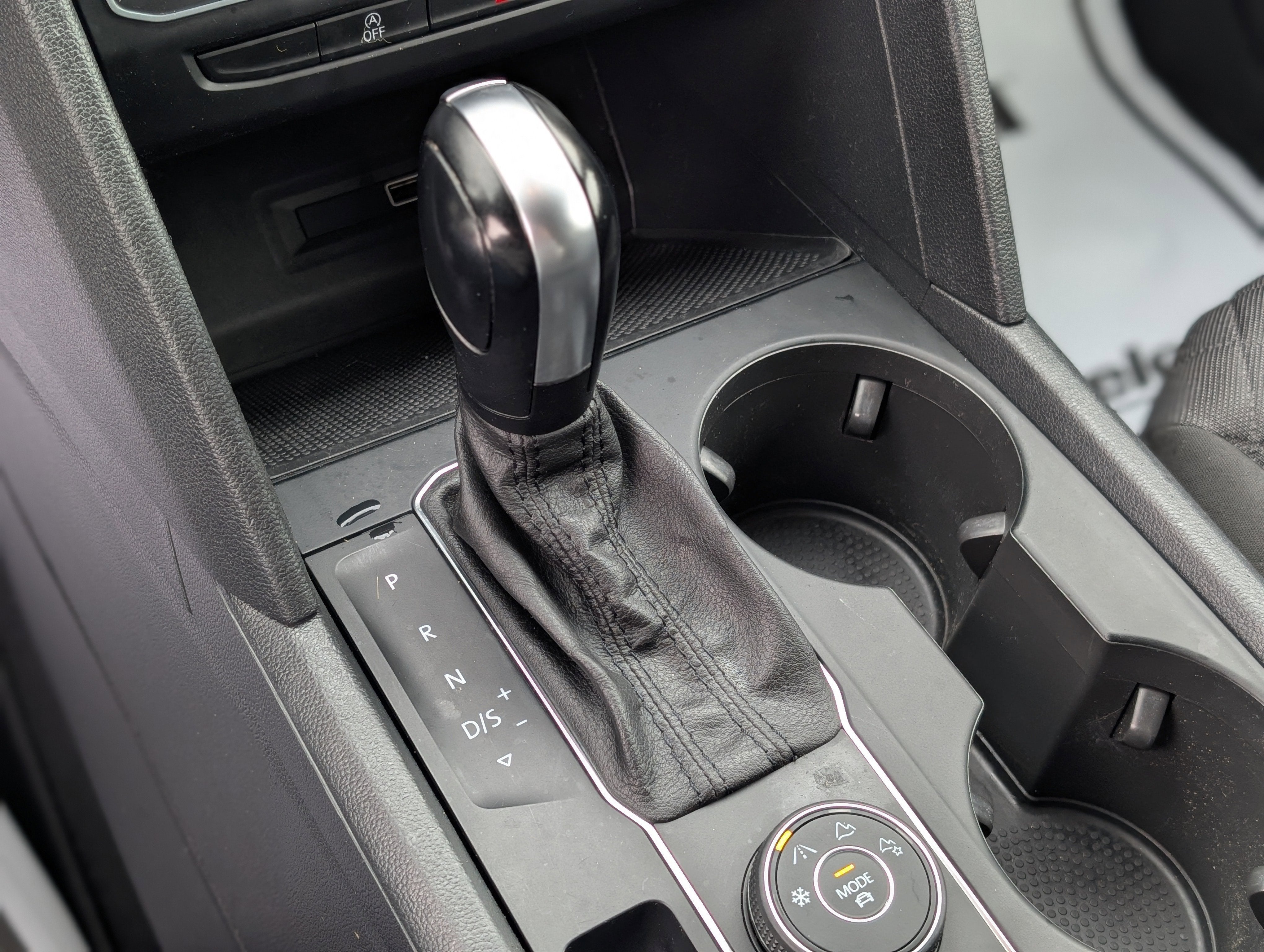 2019 Volkswagen Atlas S 4Motion