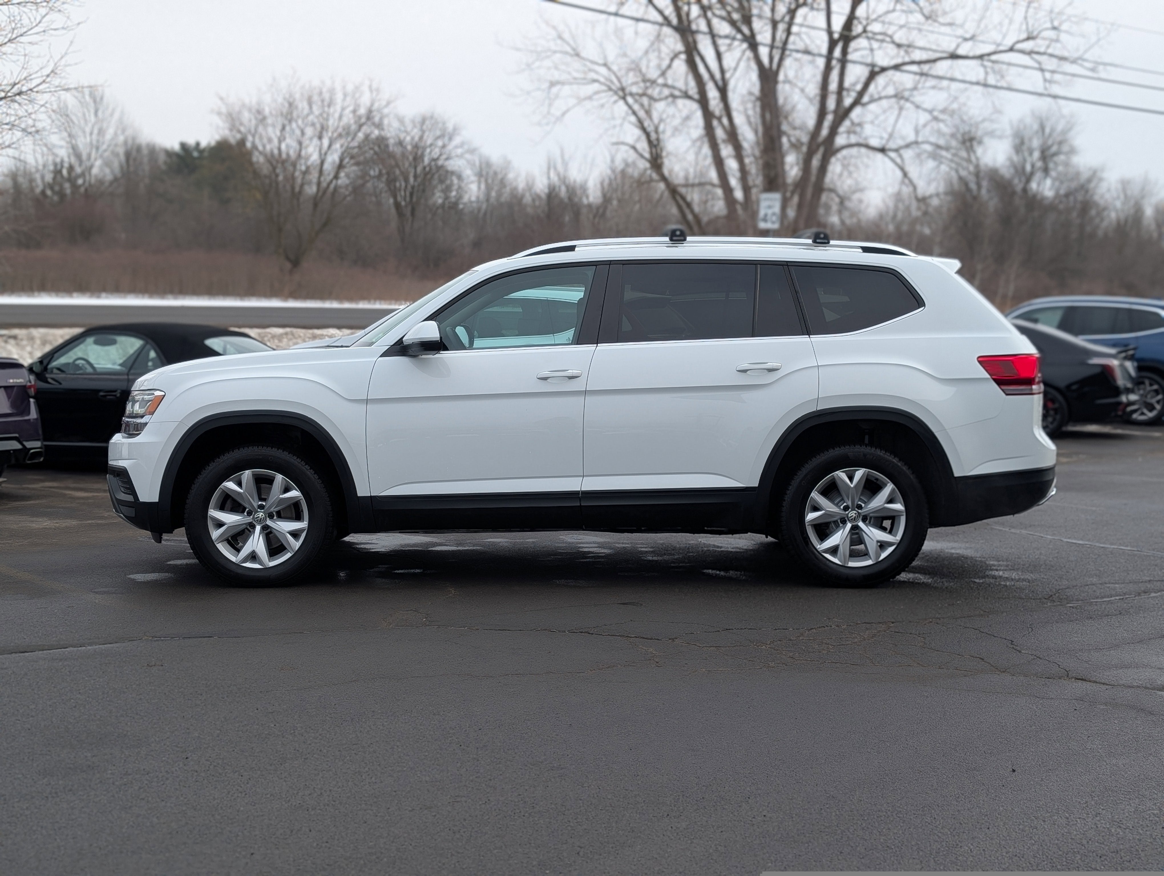 2019 Volkswagen Atlas S 4Motion