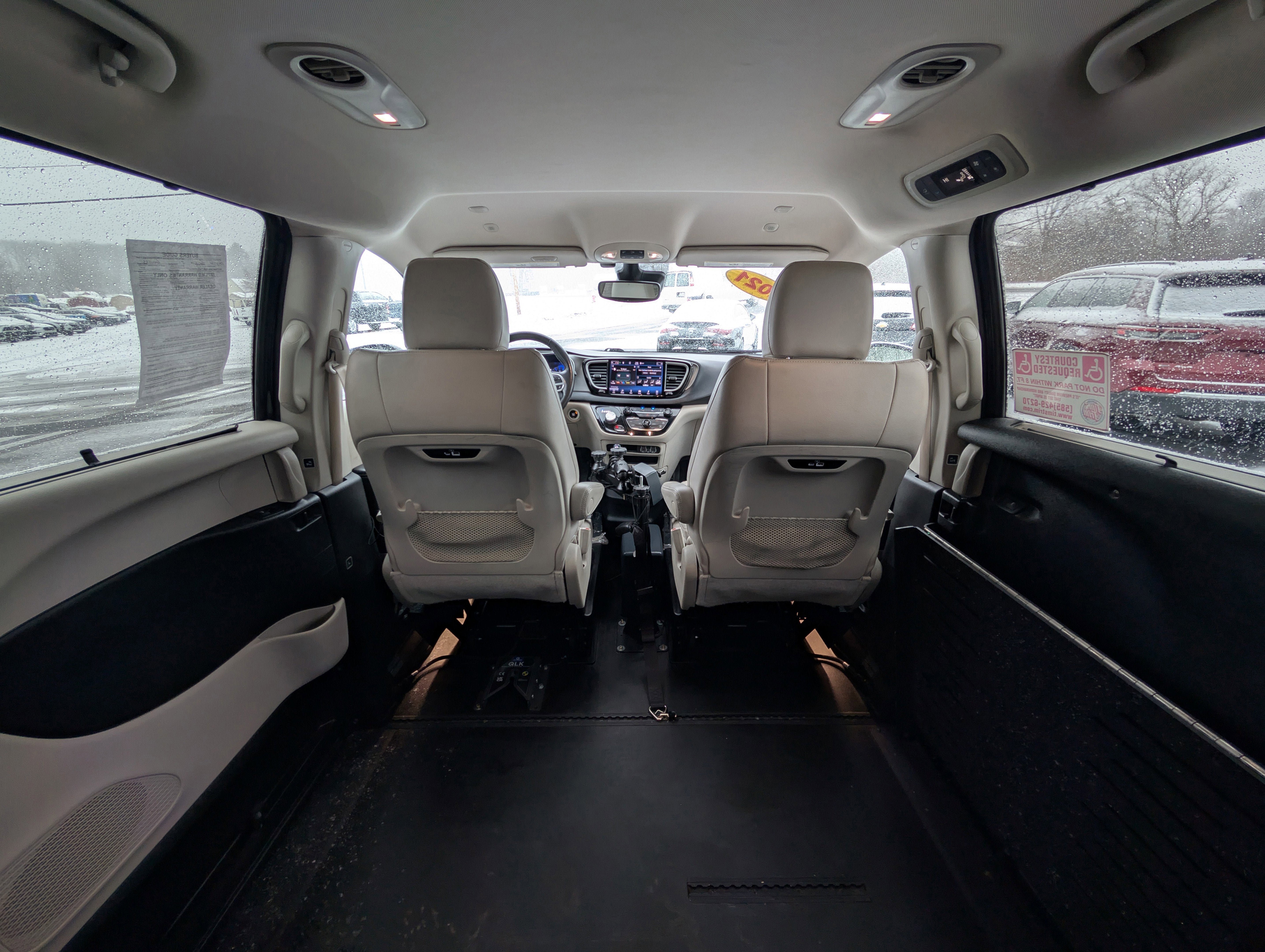 2021 Chrysler Pacifica Touring L Handicap Equipped