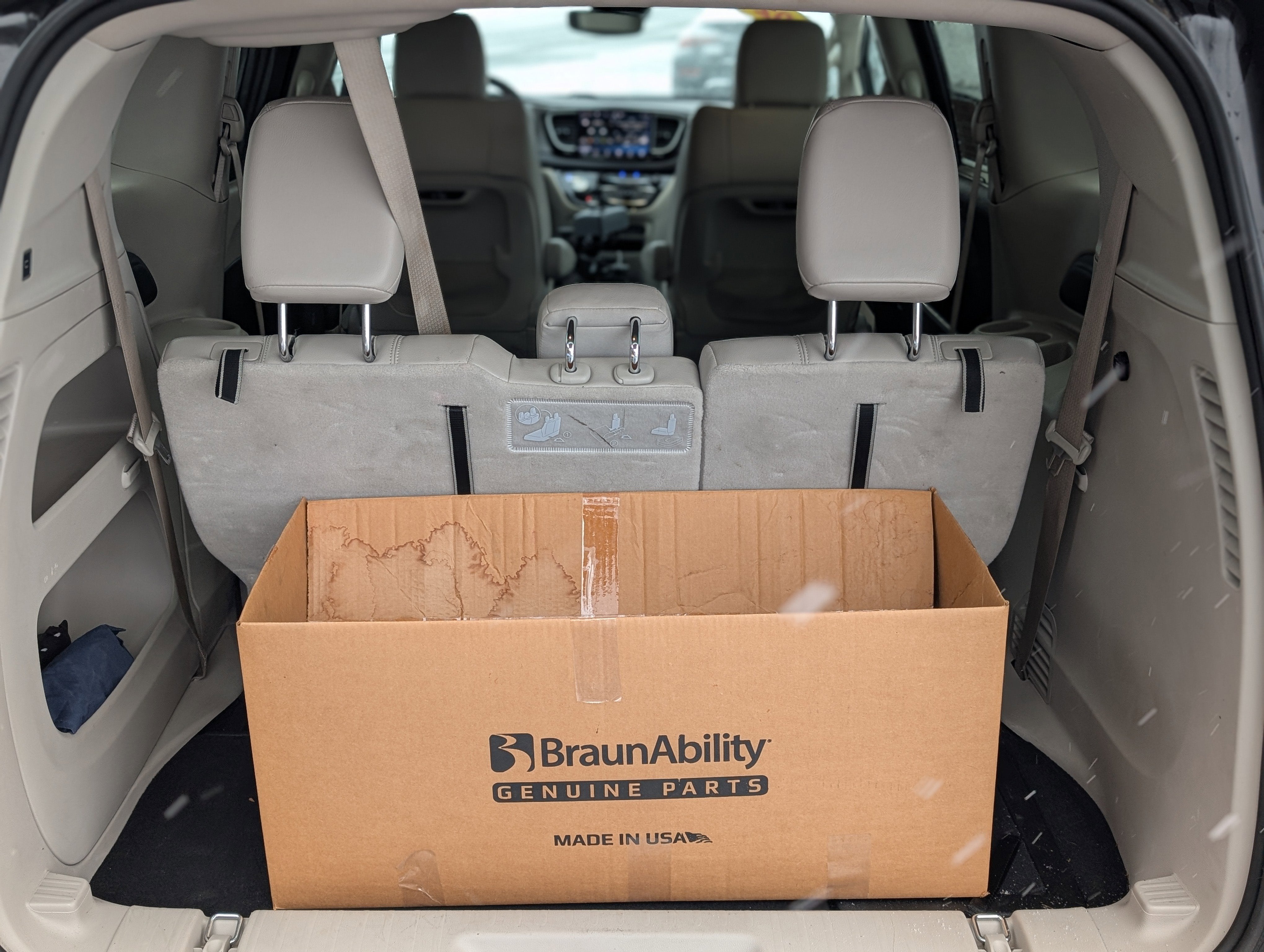 2021 Chrysler Pacifica Touring L Handicap Equipped