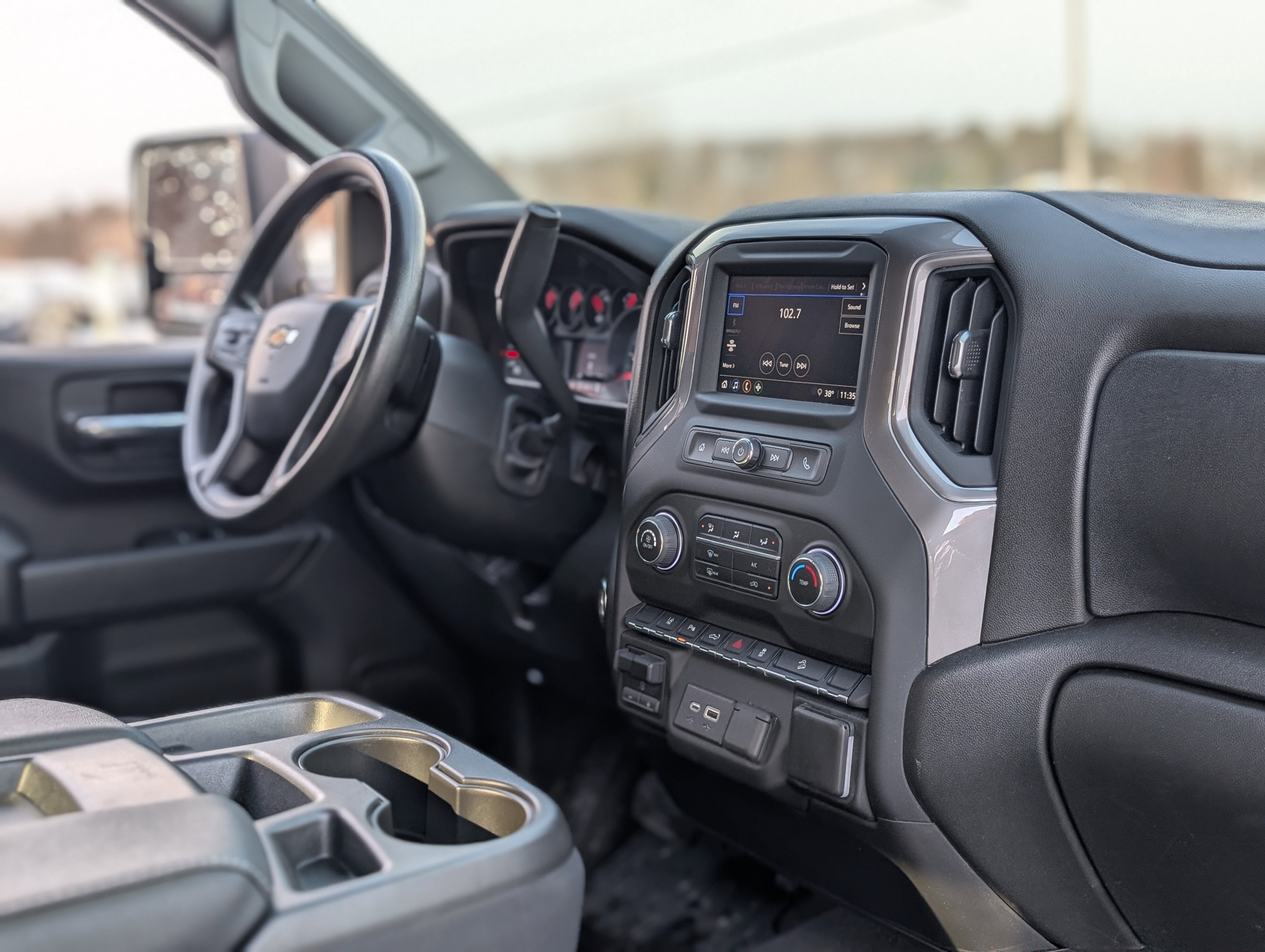 2024 Chevrolet Silverado 2500HD Custom