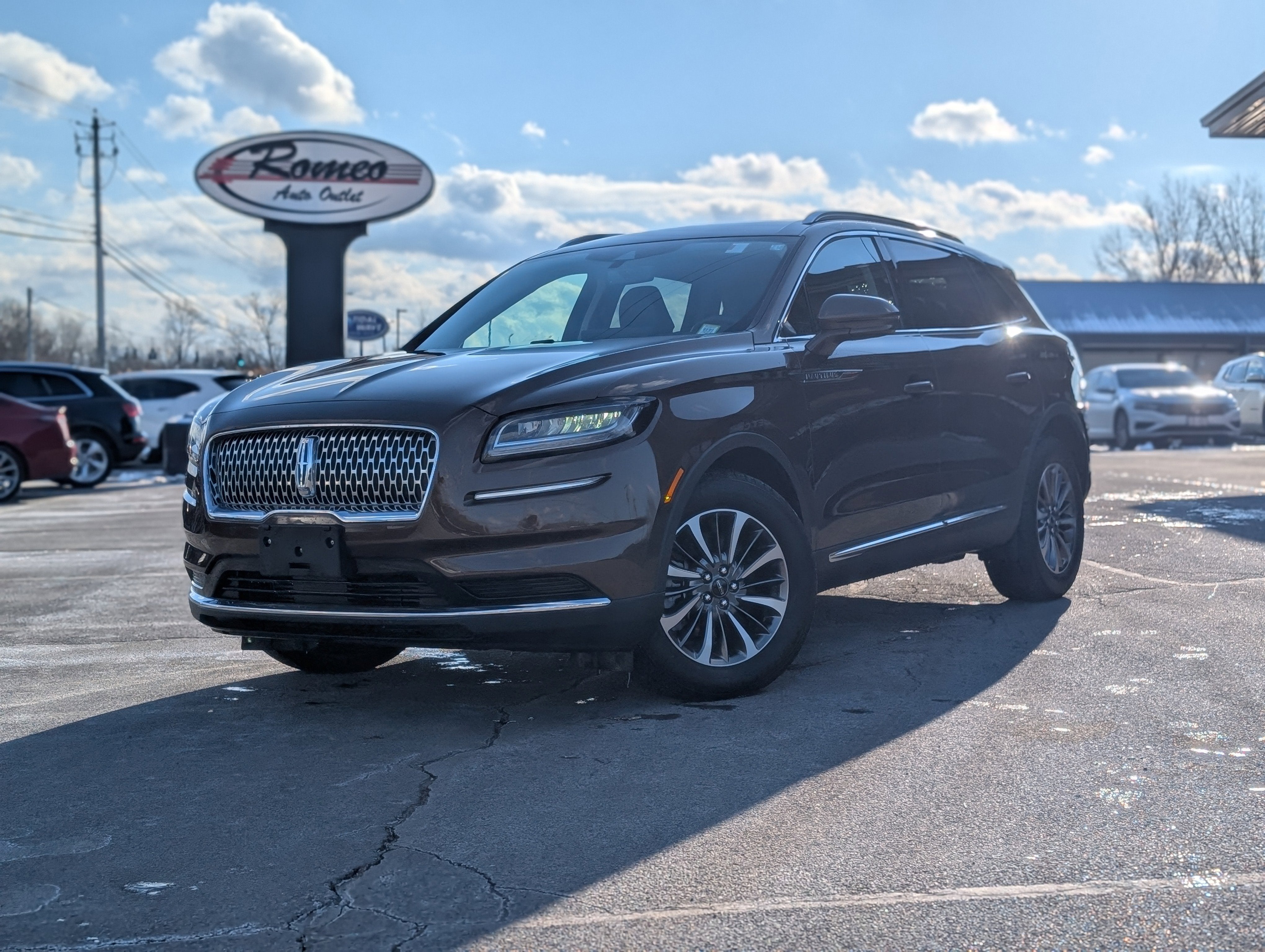 2022 Lincoln Nautilus Standard