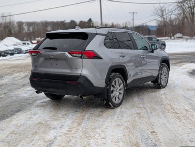 2022 Toyota RAV4 XLE Premium