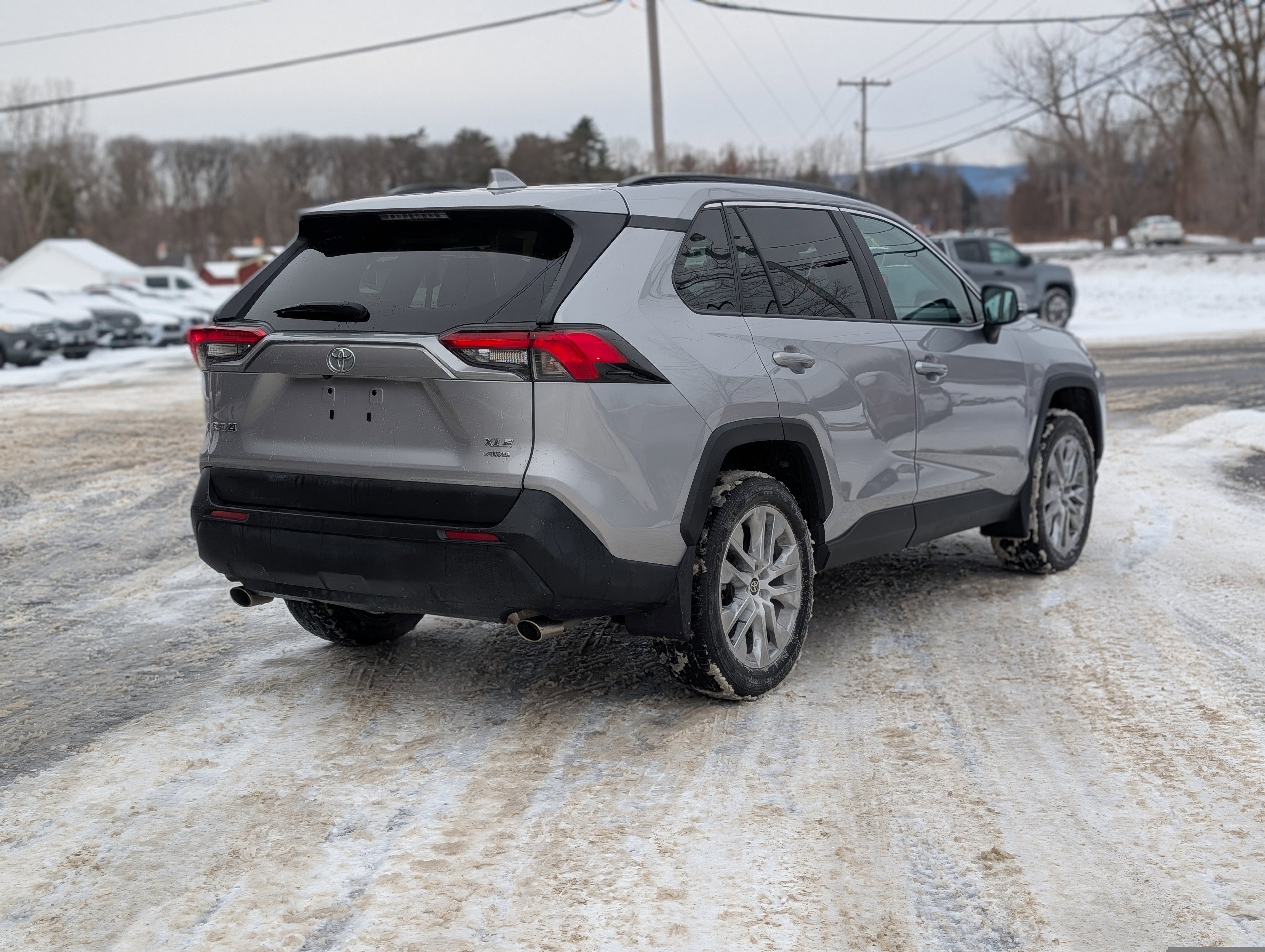 2022 Toyota RAV4 XLE Premium