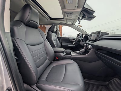 2022 Toyota RAV4 XLE Premium