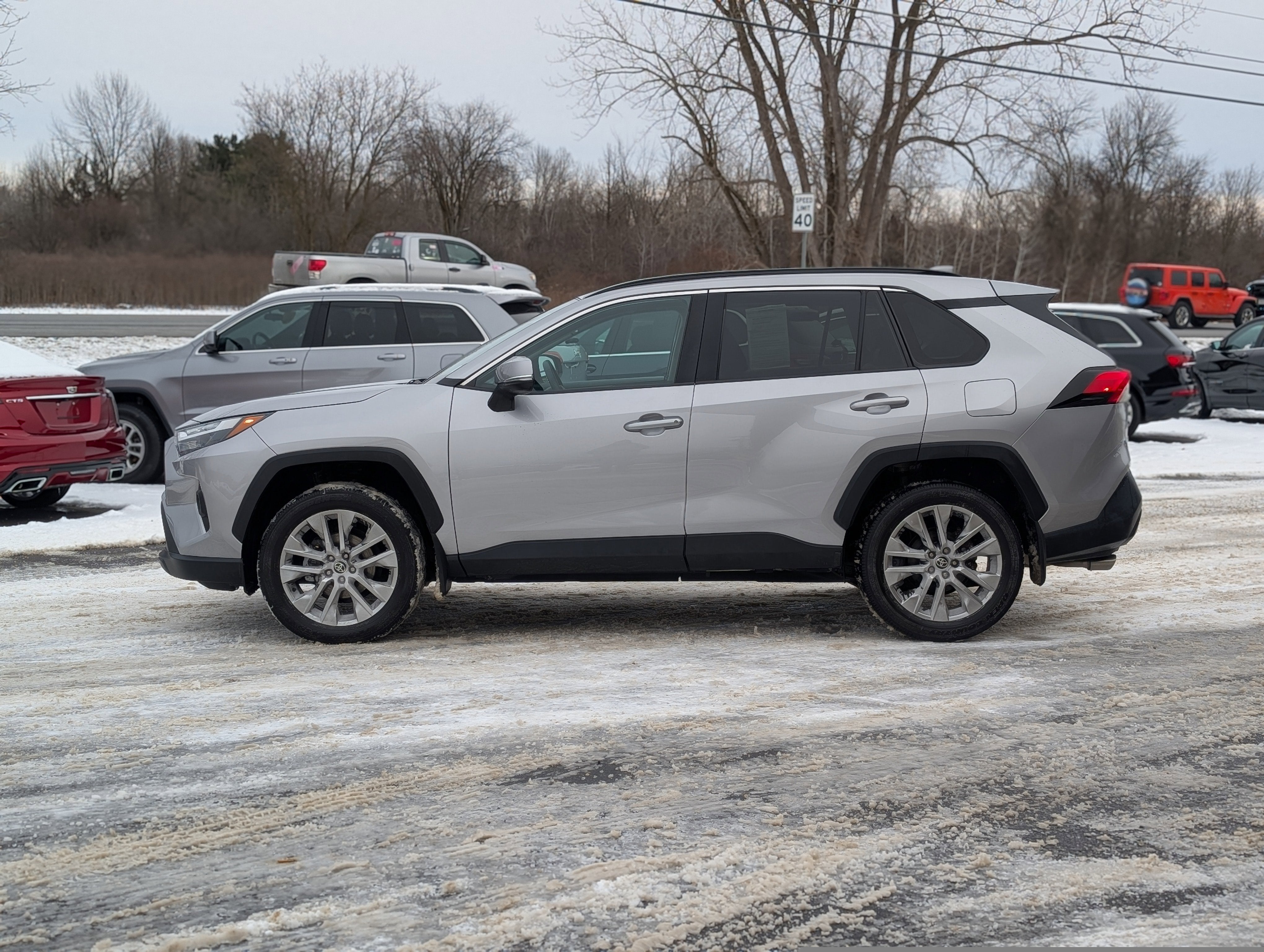 2022 Toyota RAV4 XLE Premium