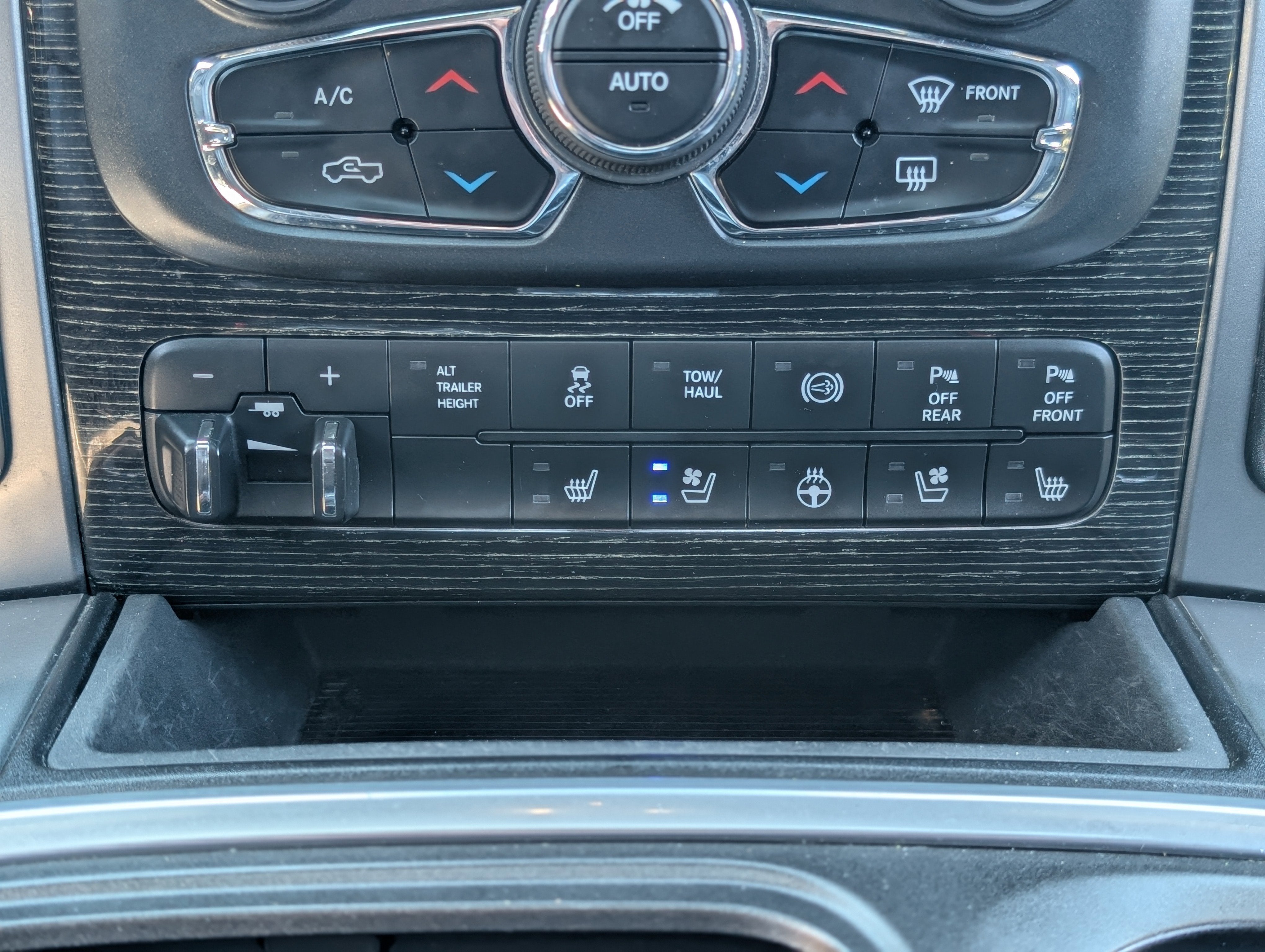 2017 RAM 3500 Limited