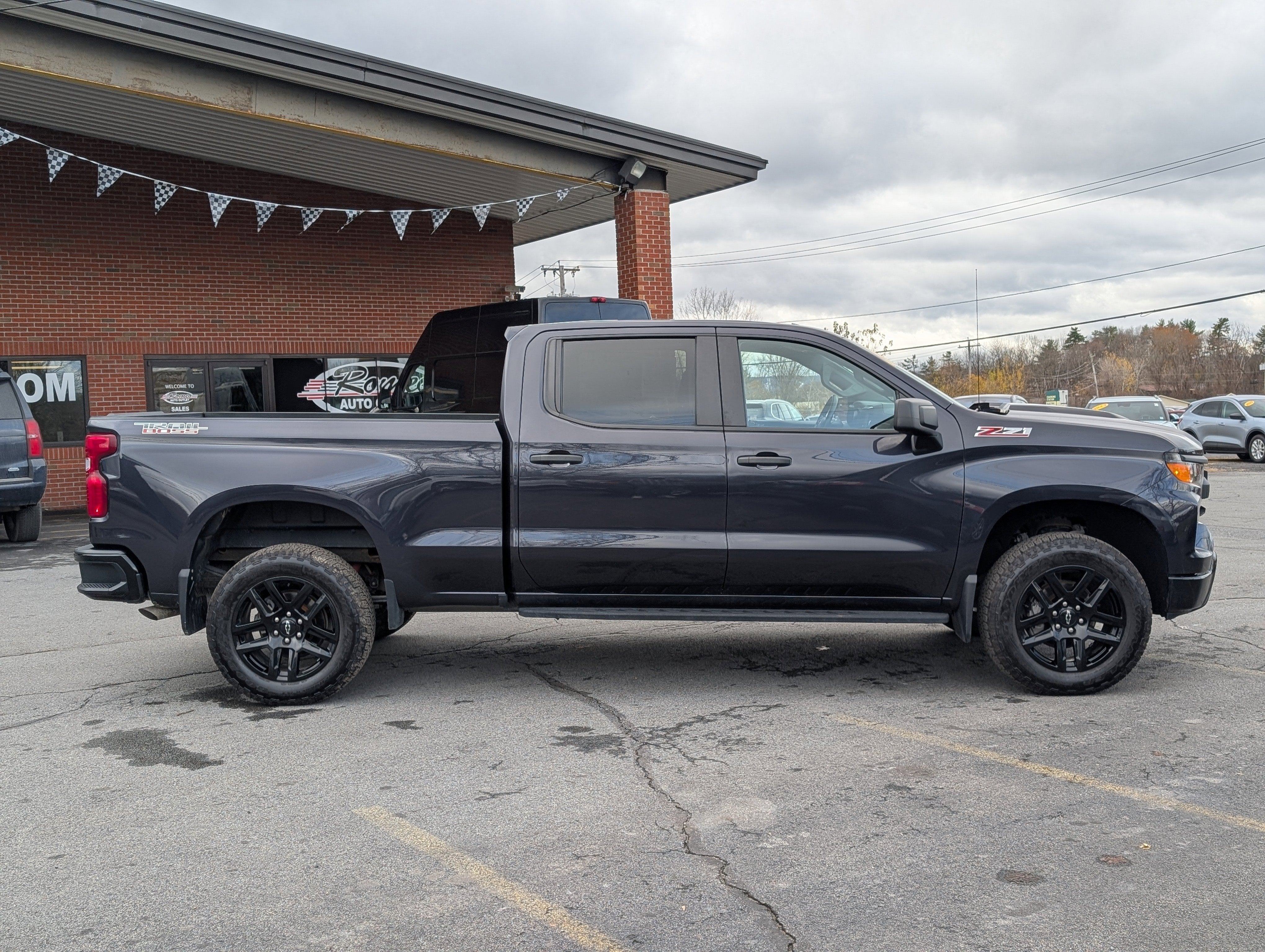 2023 Chevrolet Silverado 1500 Custom Trail Boss