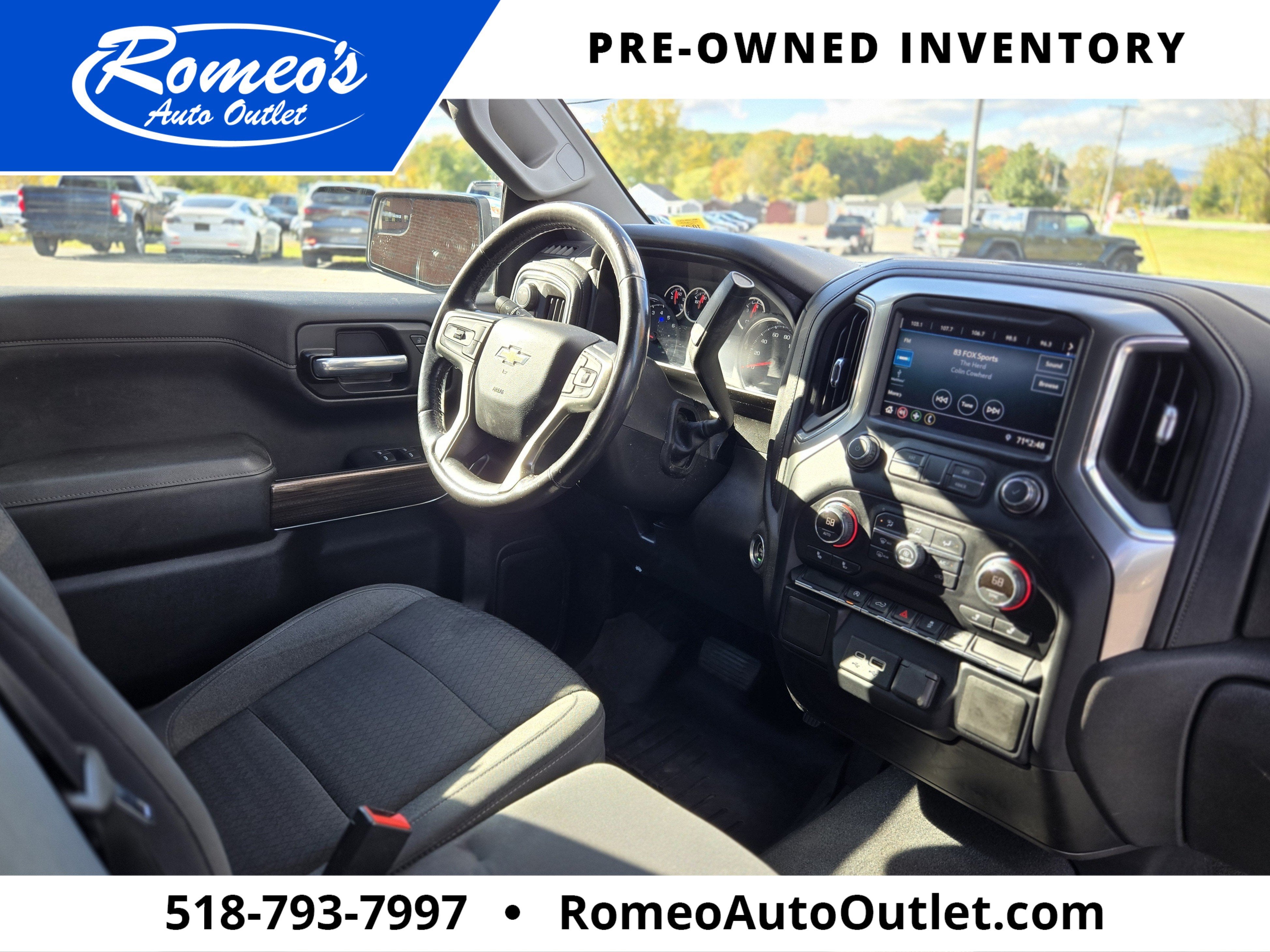 2021 Chevrolet Silverado 1500 LT Texas Edition