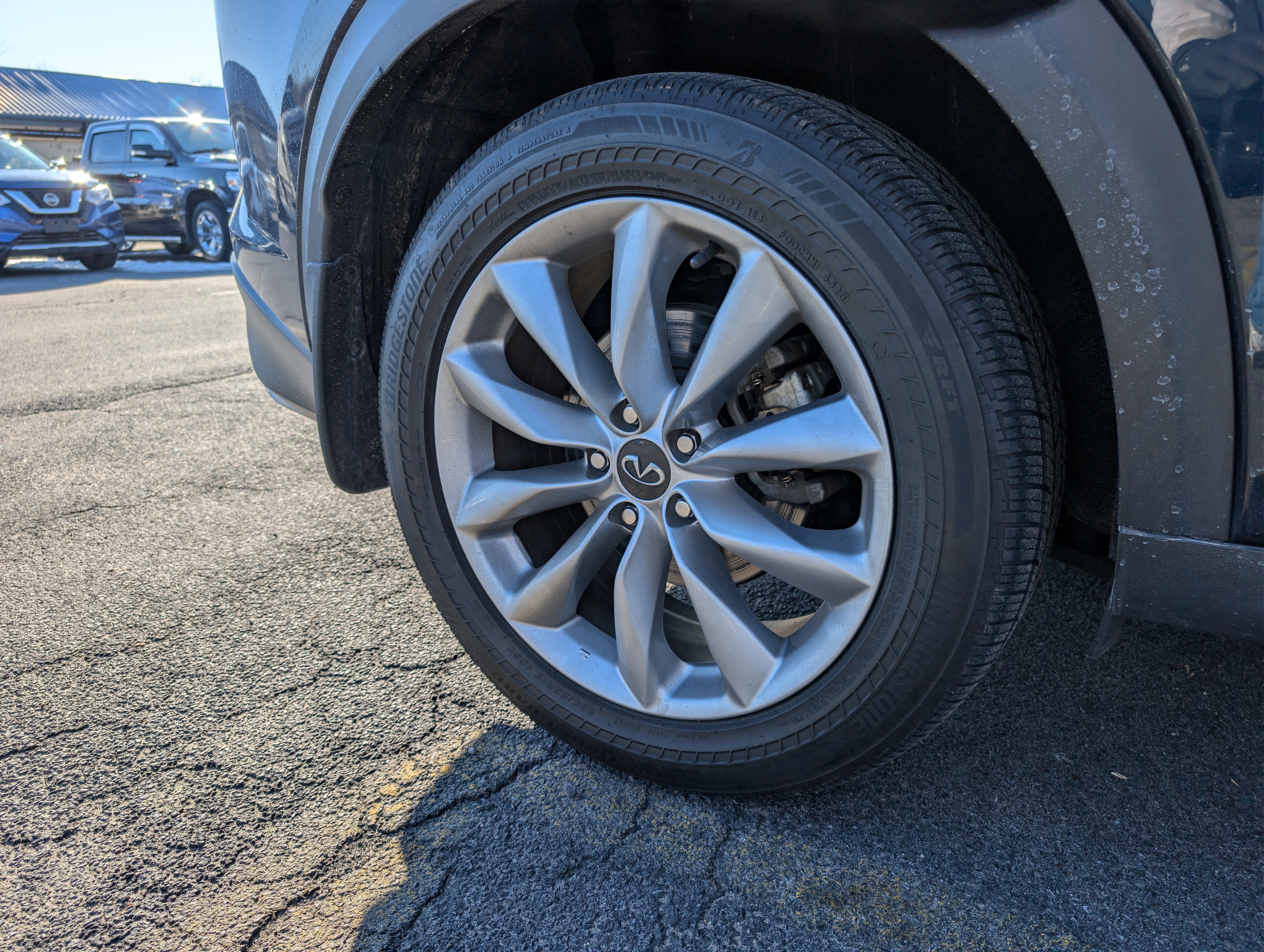 2022 INFINITI QX50 ESSENTIAL