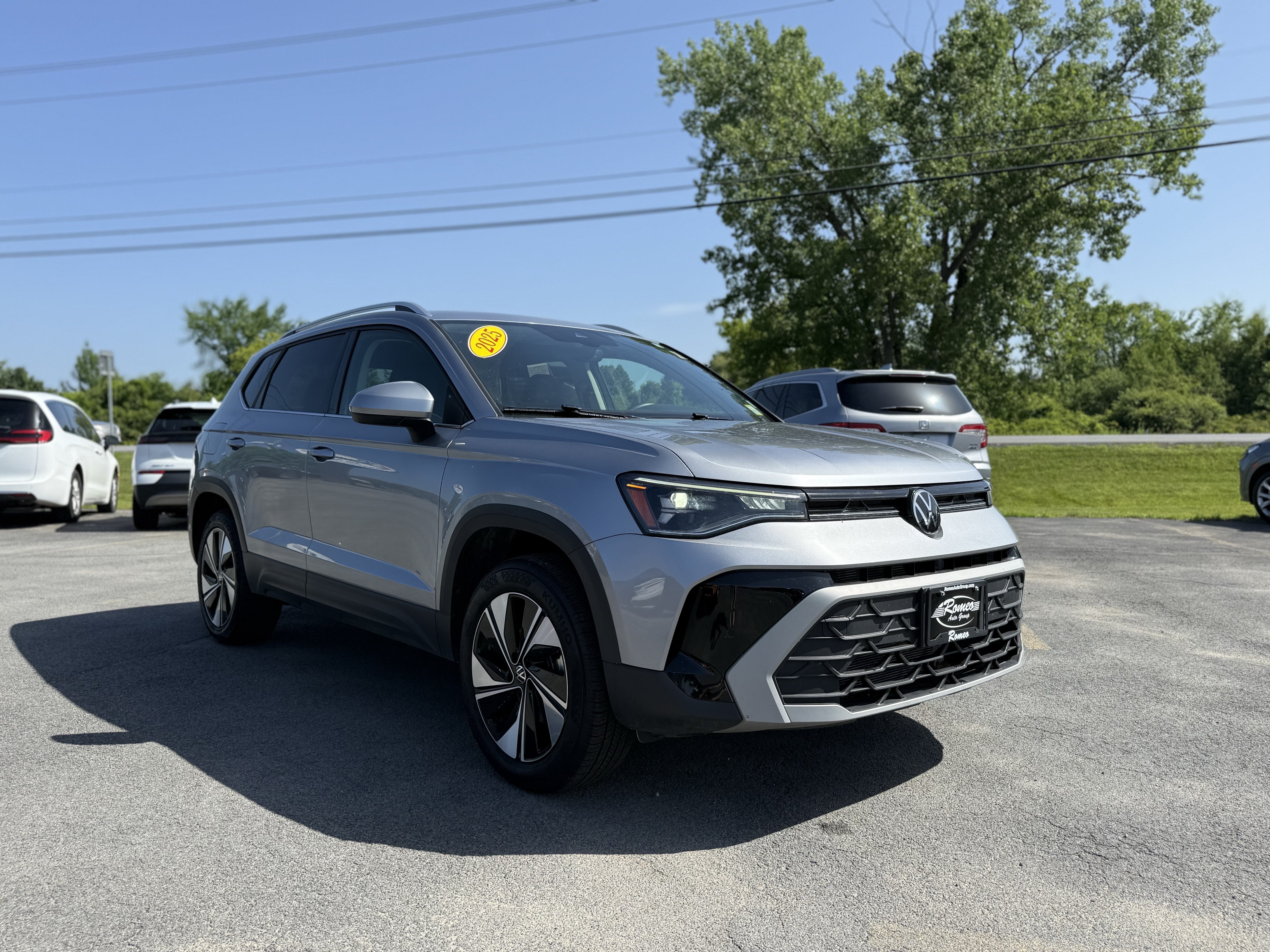 2025 Volkswagen Taos 1.5T SE