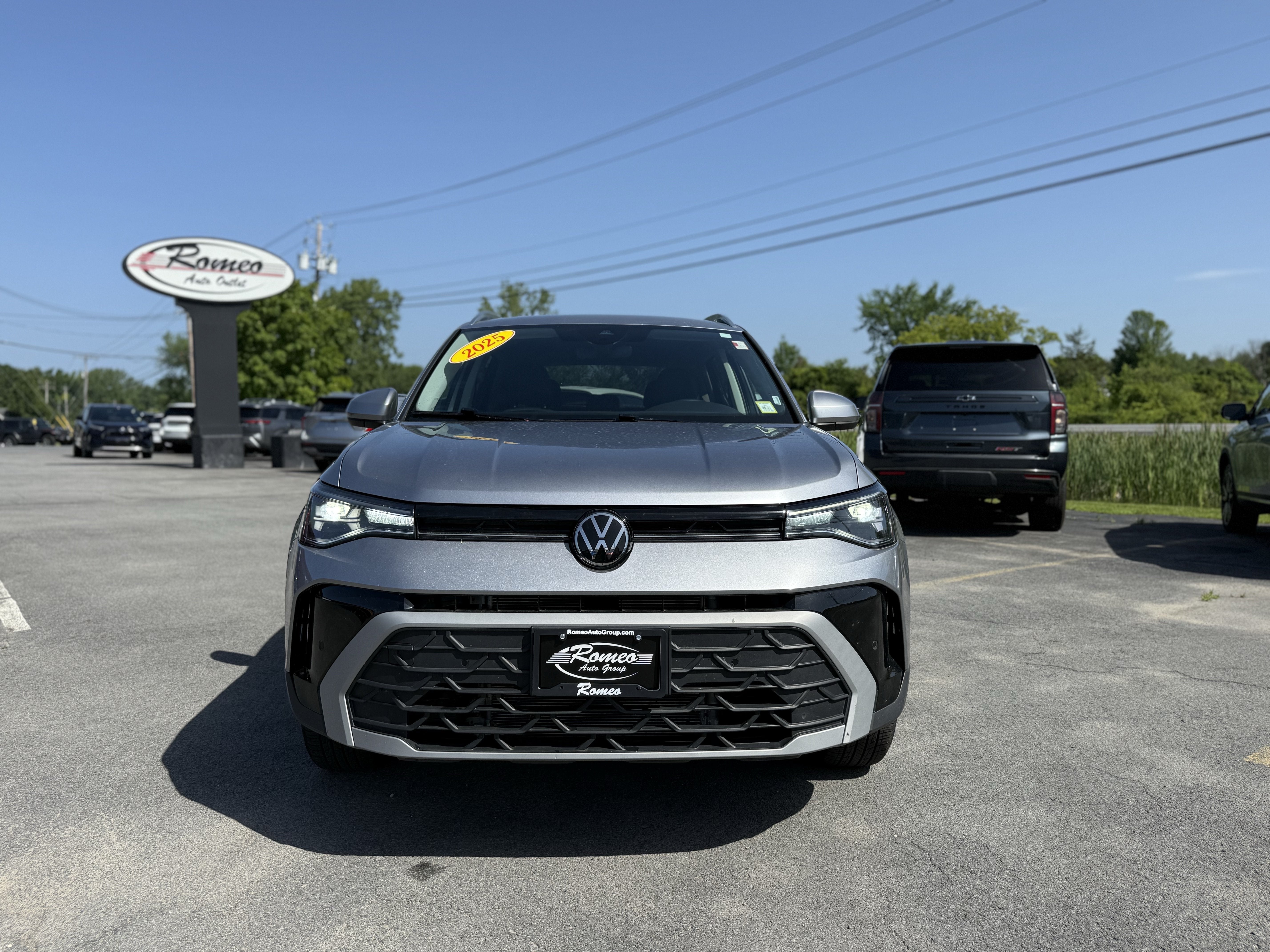 2025 Volkswagen Taos 1.5T SE