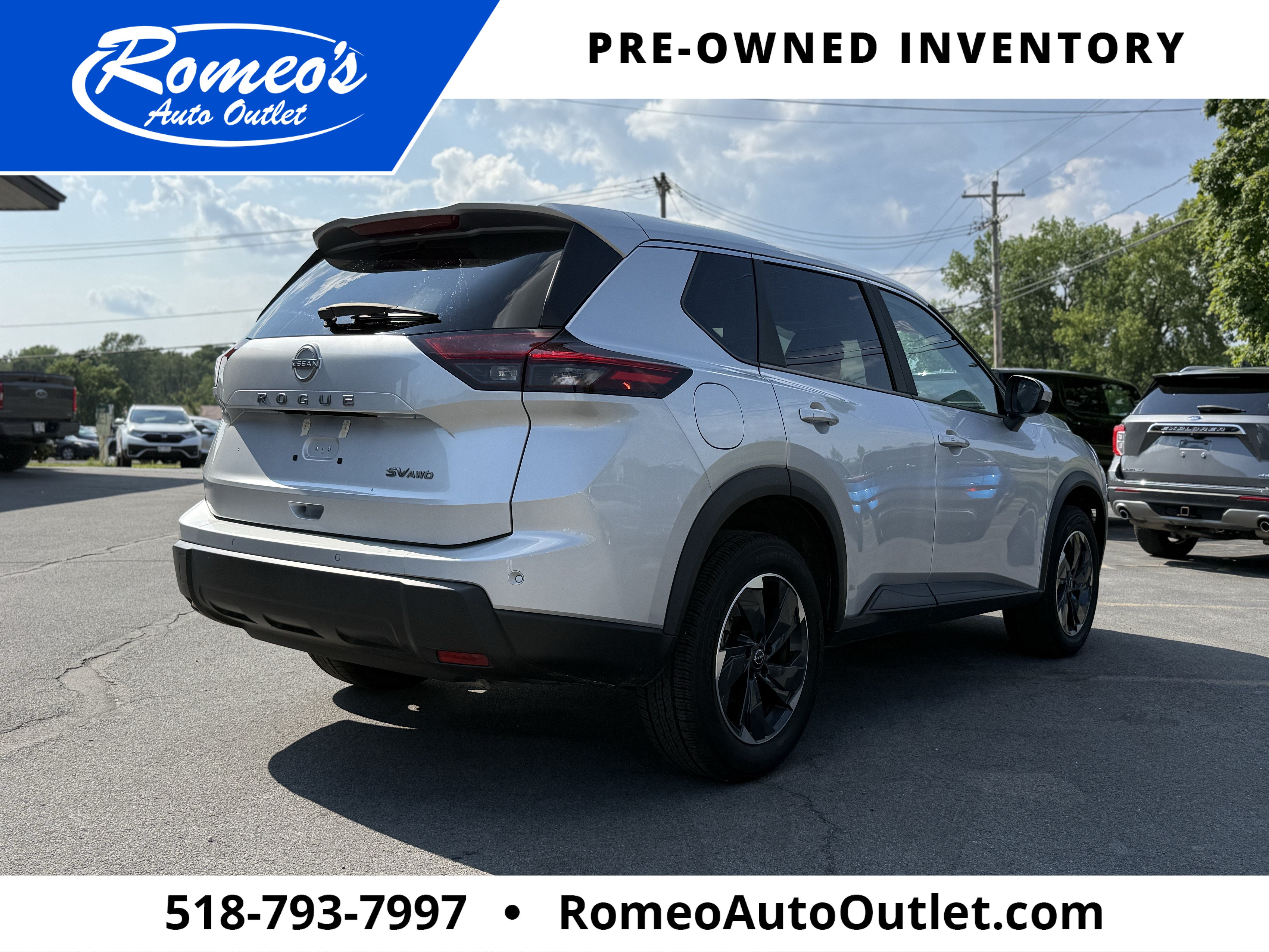 2024 Nissan Rogue SV