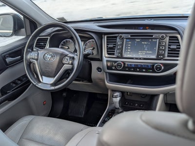 2016 Toyota Highlander Limited