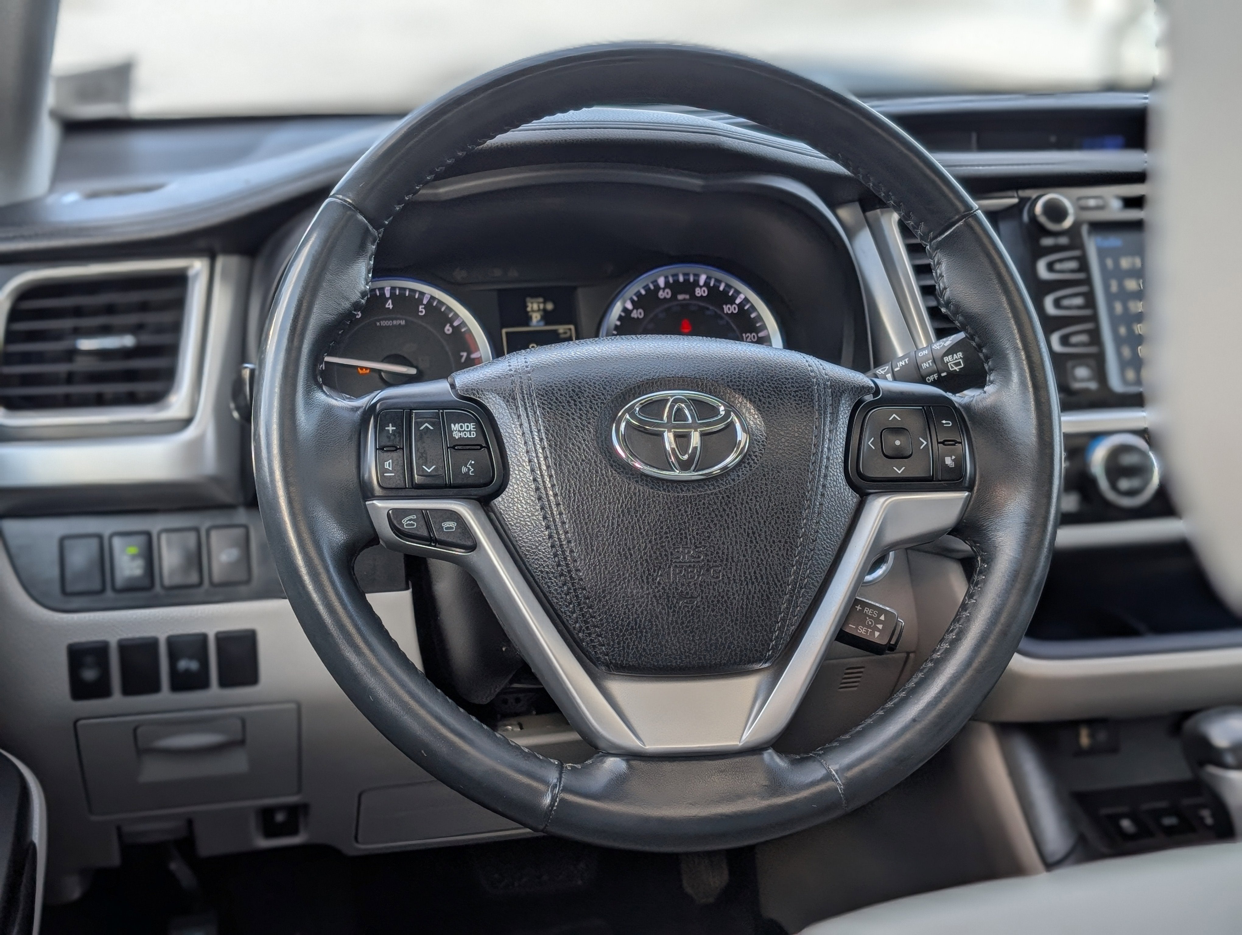 2016 Toyota Highlander Limited