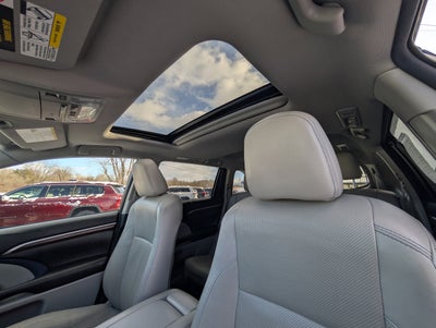 2016 Toyota Highlander Limited