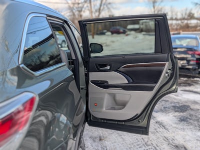 2016 Toyota Highlander Limited