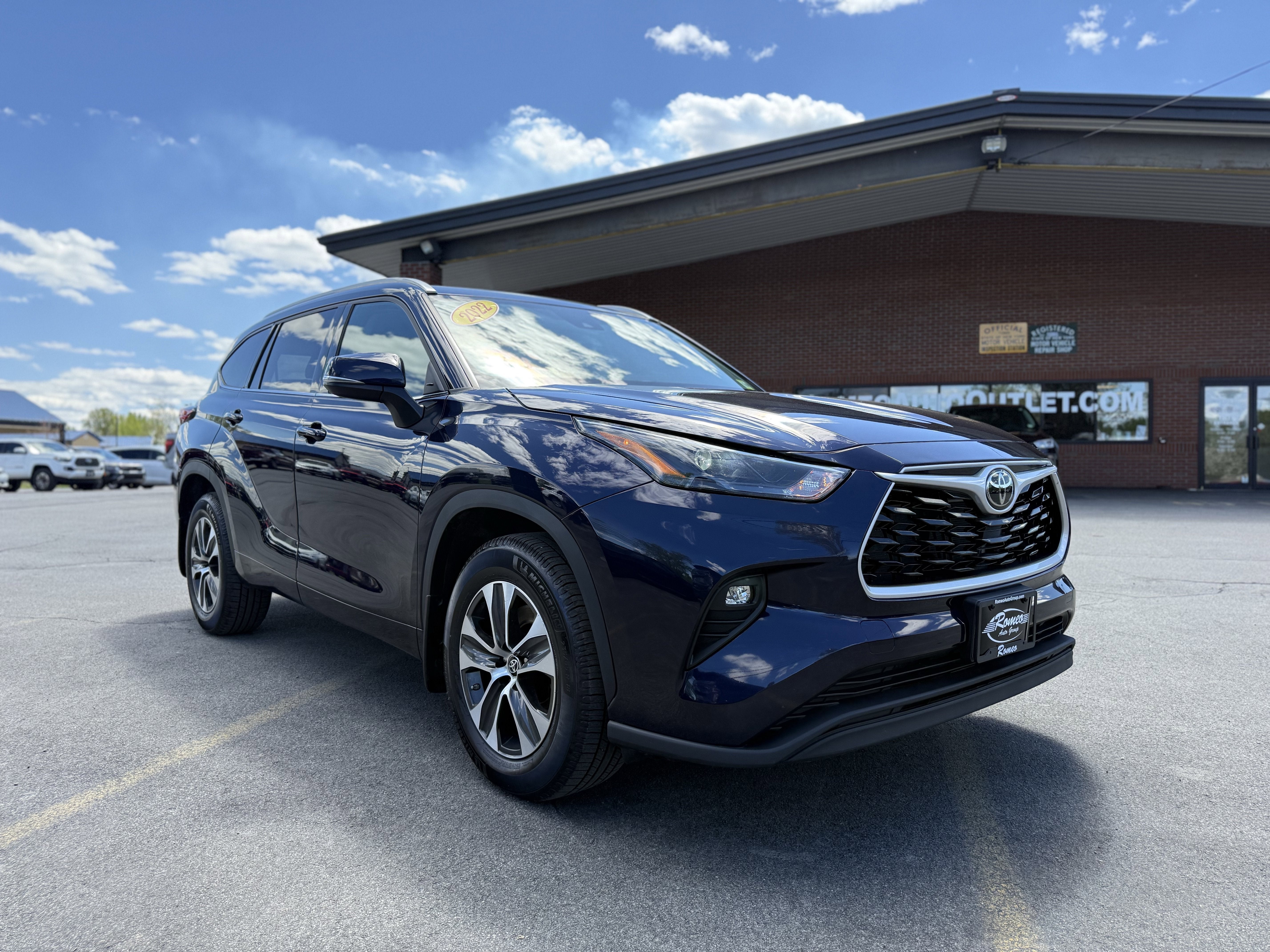 2022 Toyota Highlander XLE